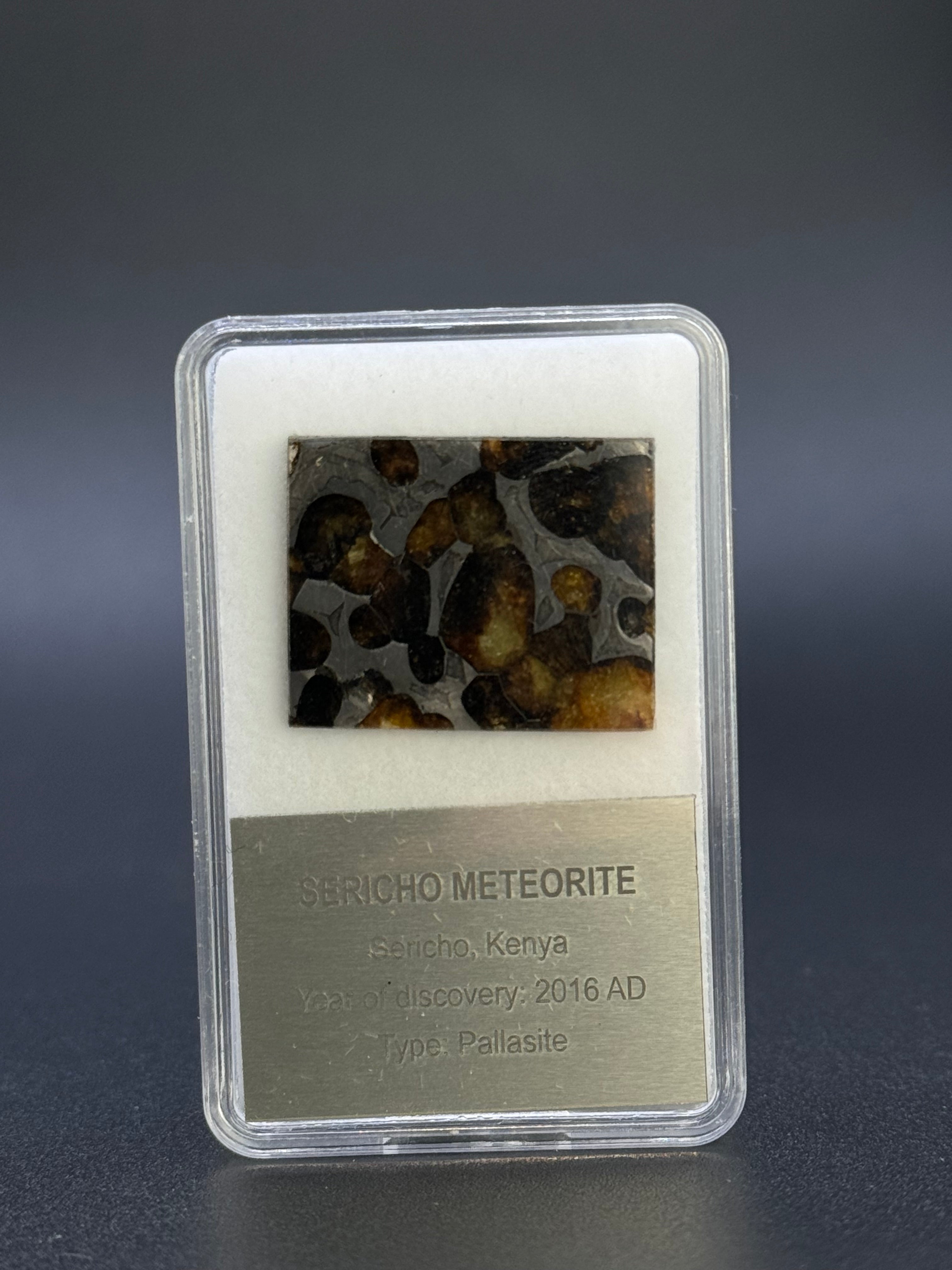 SERICHO METEORITE, KENYA. DISPLAY BOX. 4 GRAMS.