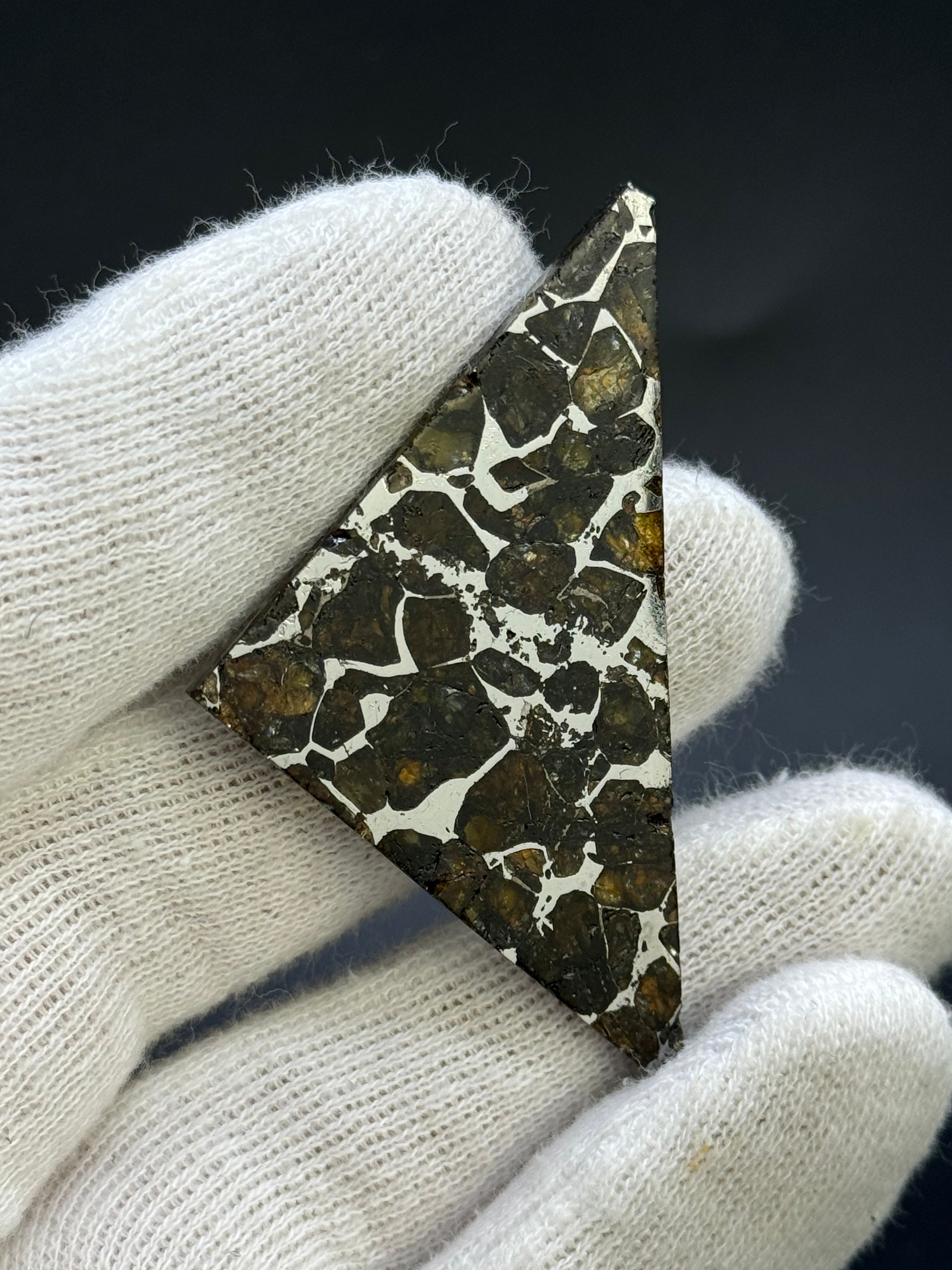 SEYMCHAN METEORITE, MAGADAN REGION, RUSSIA. 10,22 GRAMS.