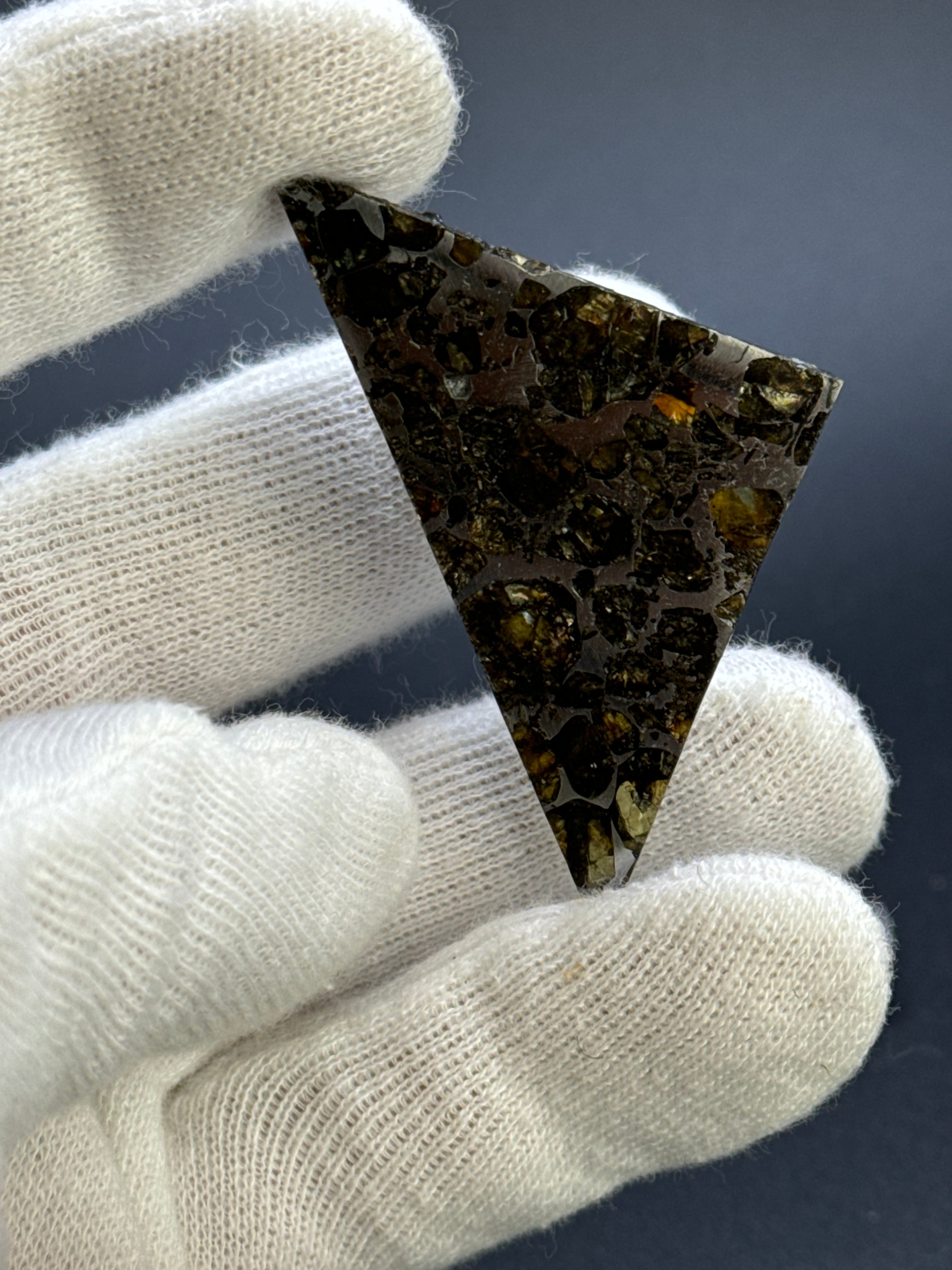 SEYMCHAN METEORITE, MAGADAN REGION, RUSSIA. 11,3 GRAMS.