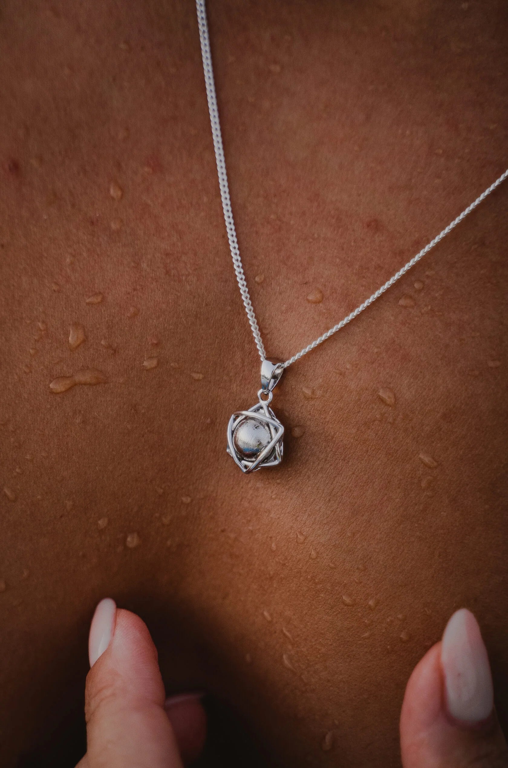 Muonionalusta Meteorite Shooting Star pendant