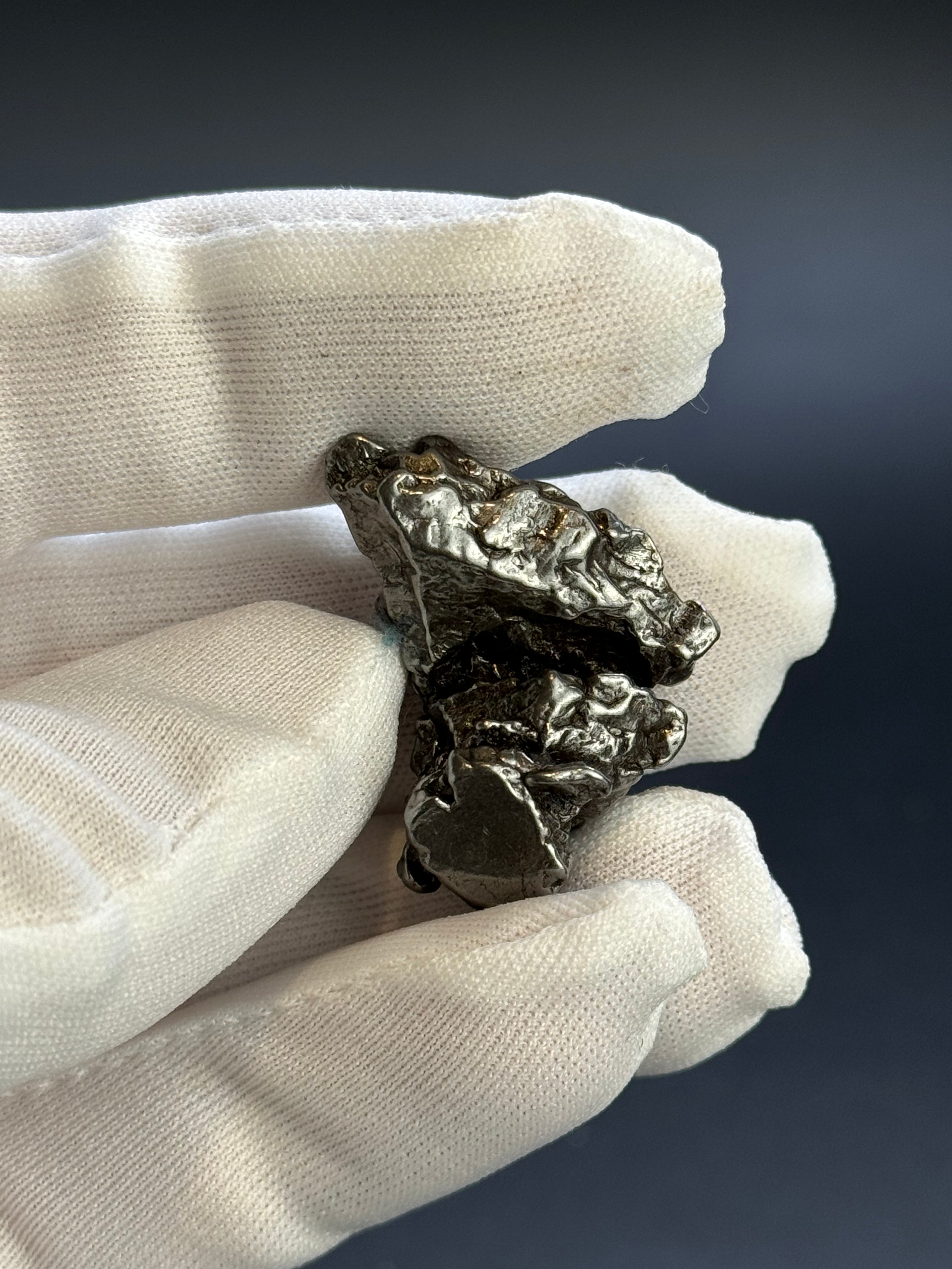 CAMPO DEL CIELO METEORITE, SOUTH AMERICA. 22,30 GRAMS.