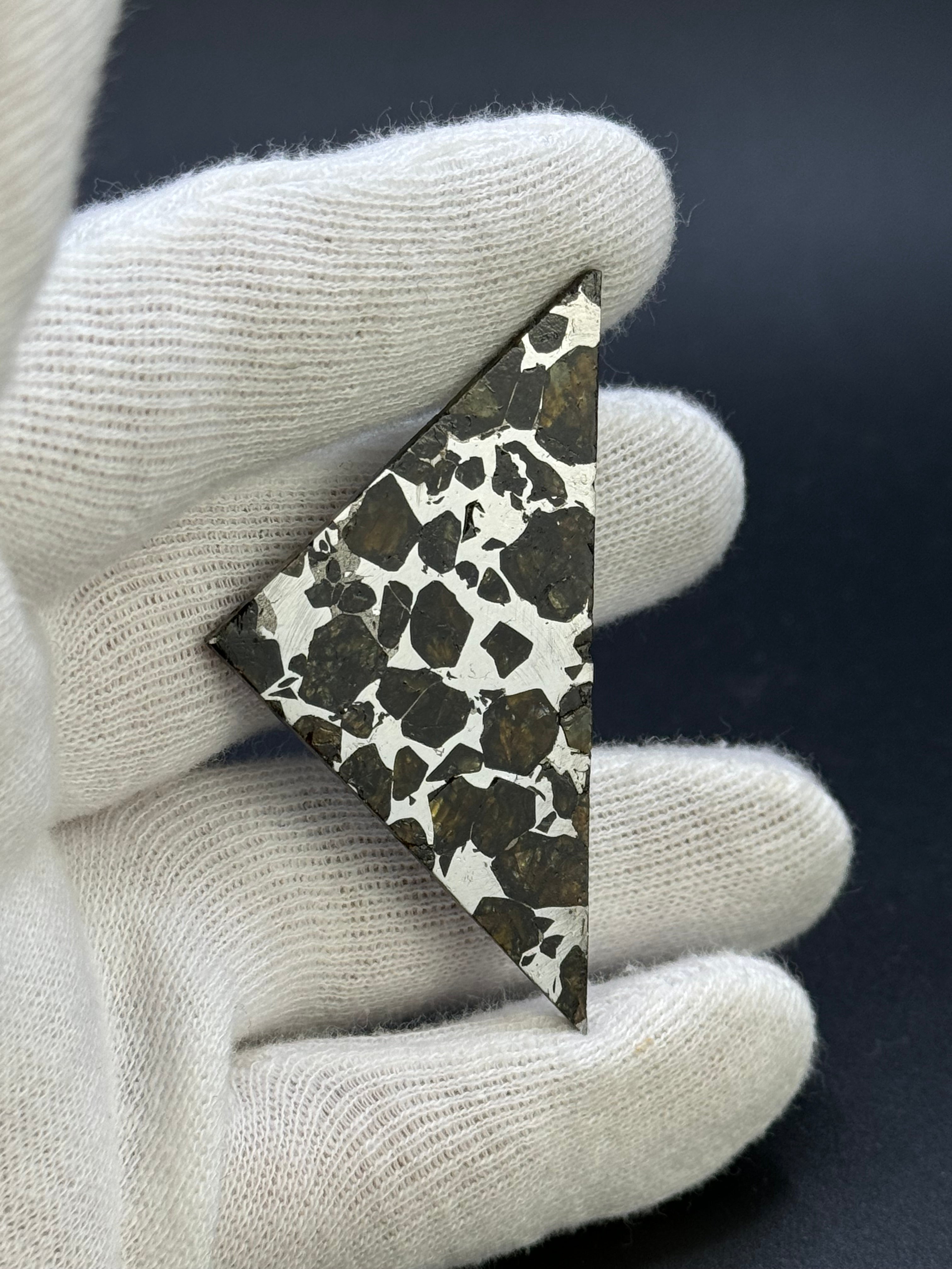 SEYMCHAN METEORITE, MAGADAN REGION, RUSSIA. 12,43 GRAMS.