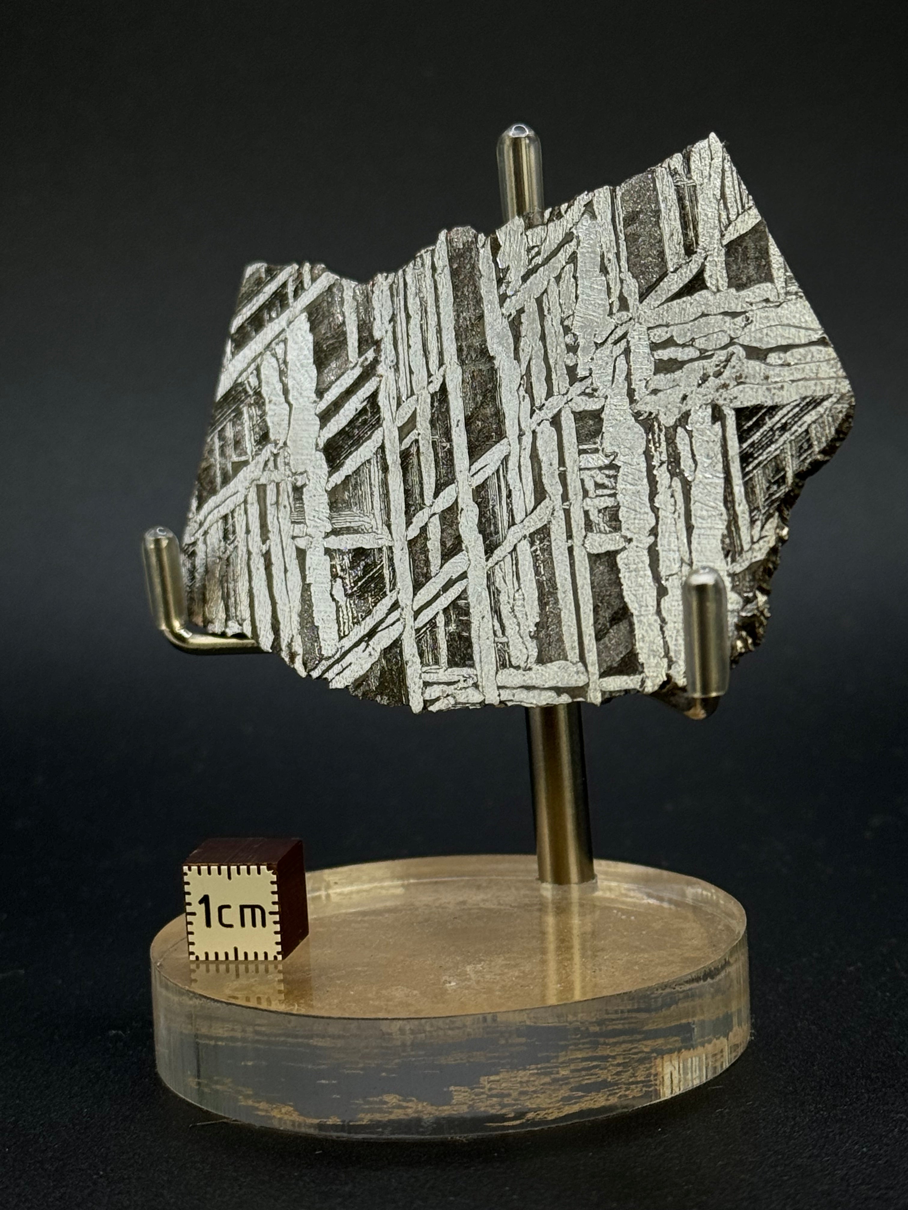 SEYMCHAN METEORITE, MAGADAN REGION, RUSSIA. 62 GRAMS.