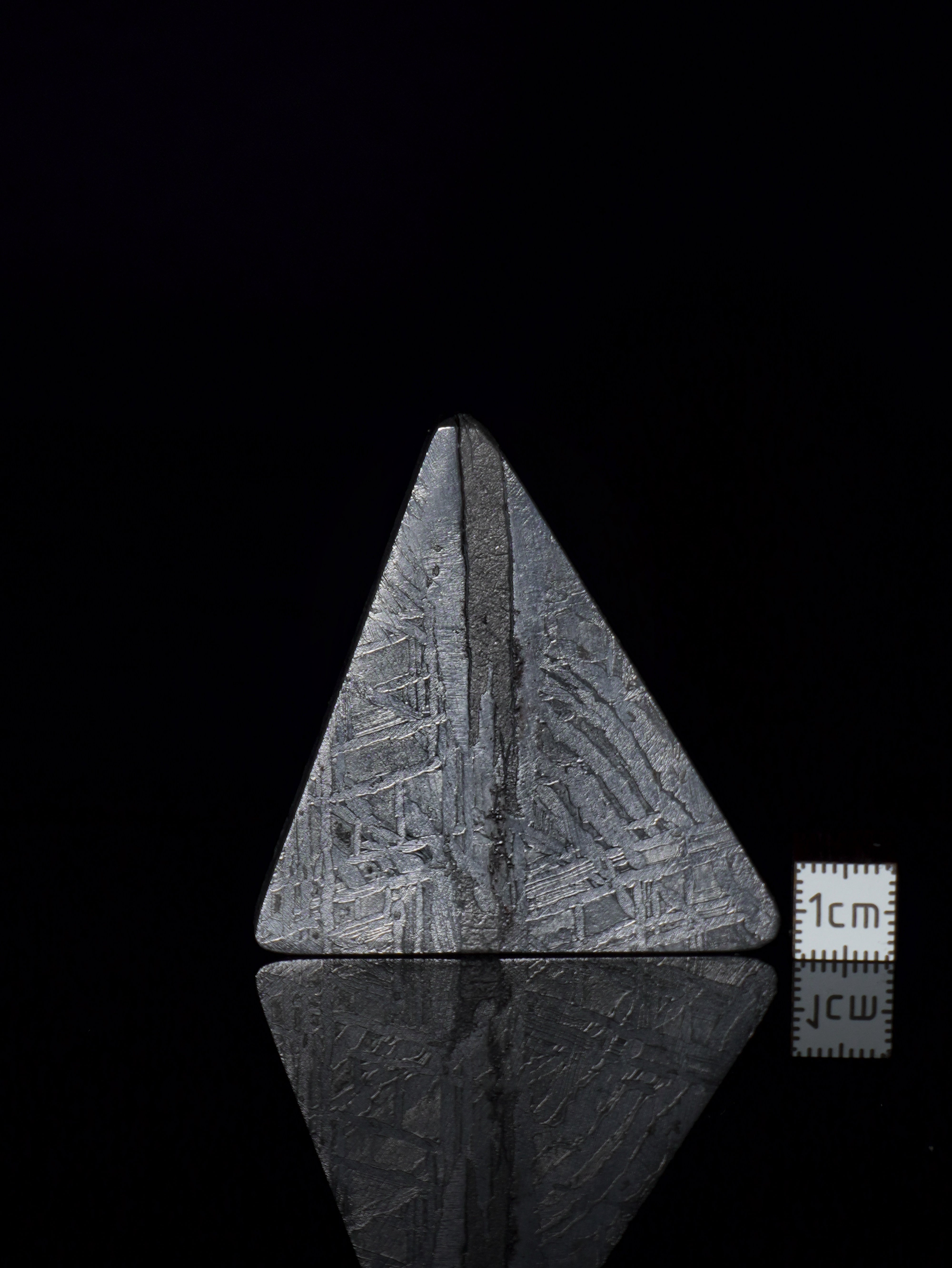 Aletai Meteorite, Gobi Desert, China. 53,66 grams.