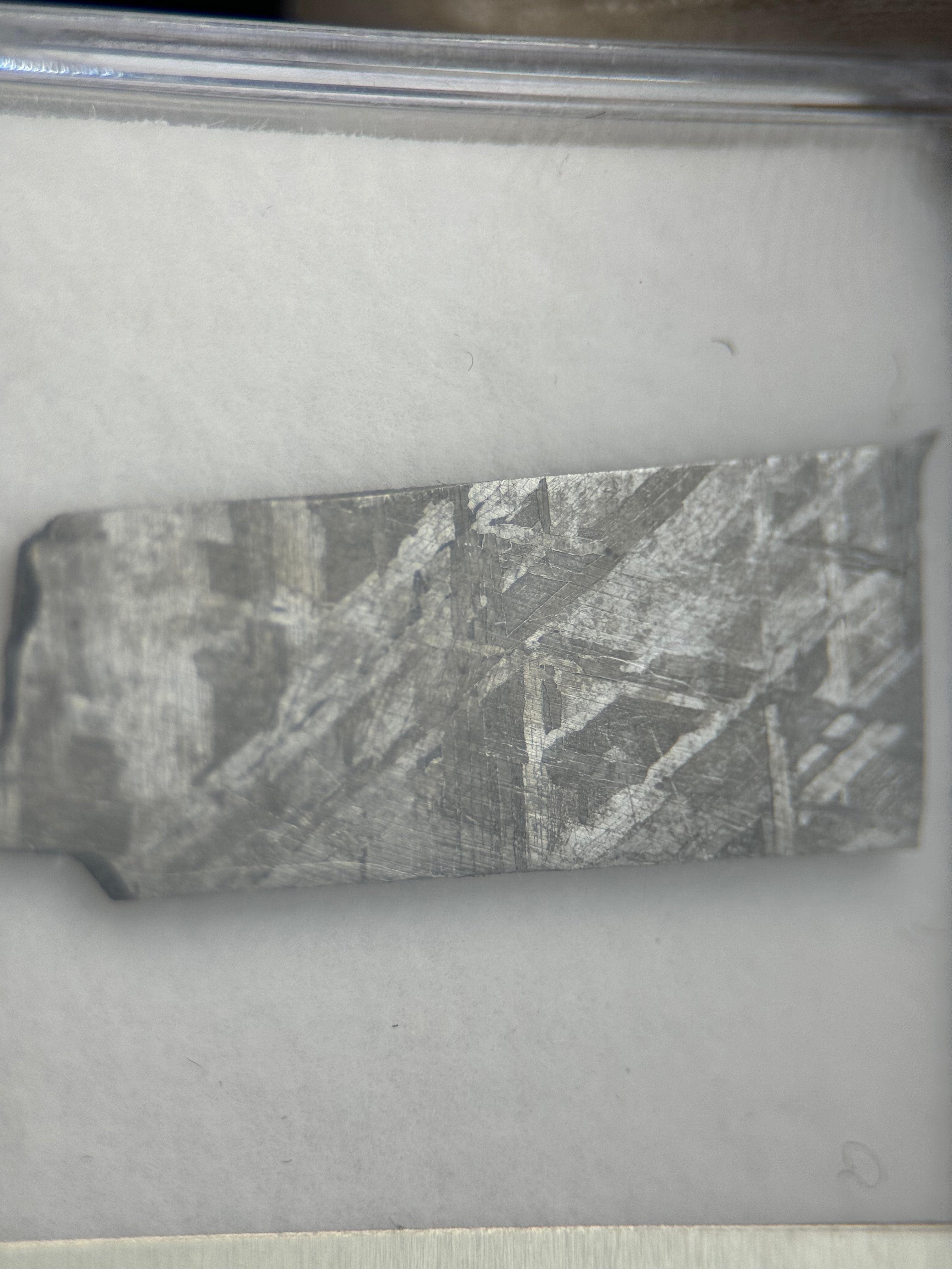 MUONIONALUSTA METEORITE, SWEDEN. DISPLAY BOX. 3,5 grams.