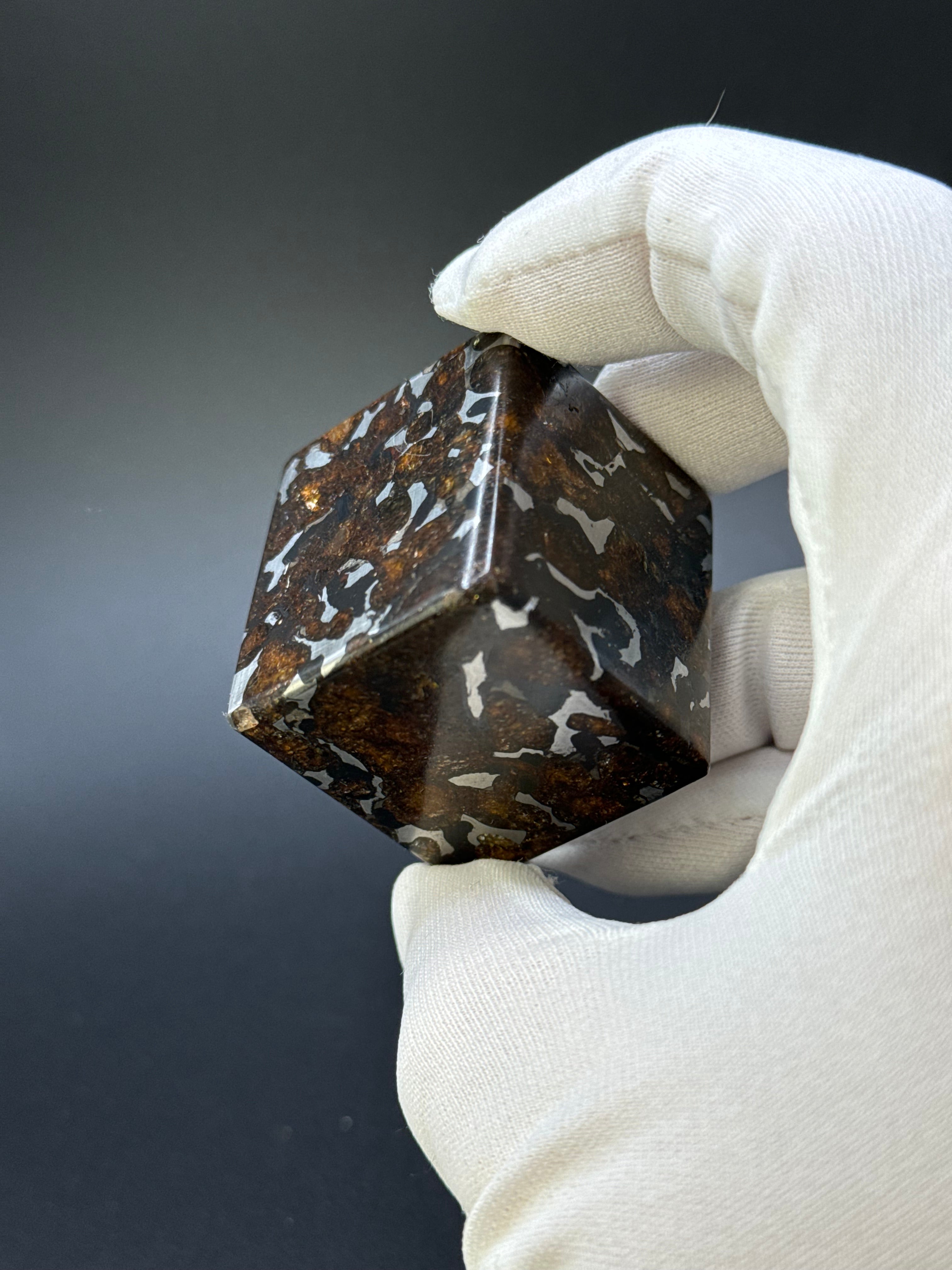SERICHO PALLASITE METEORITE CUBE, KENYA. 178 GRAMS.