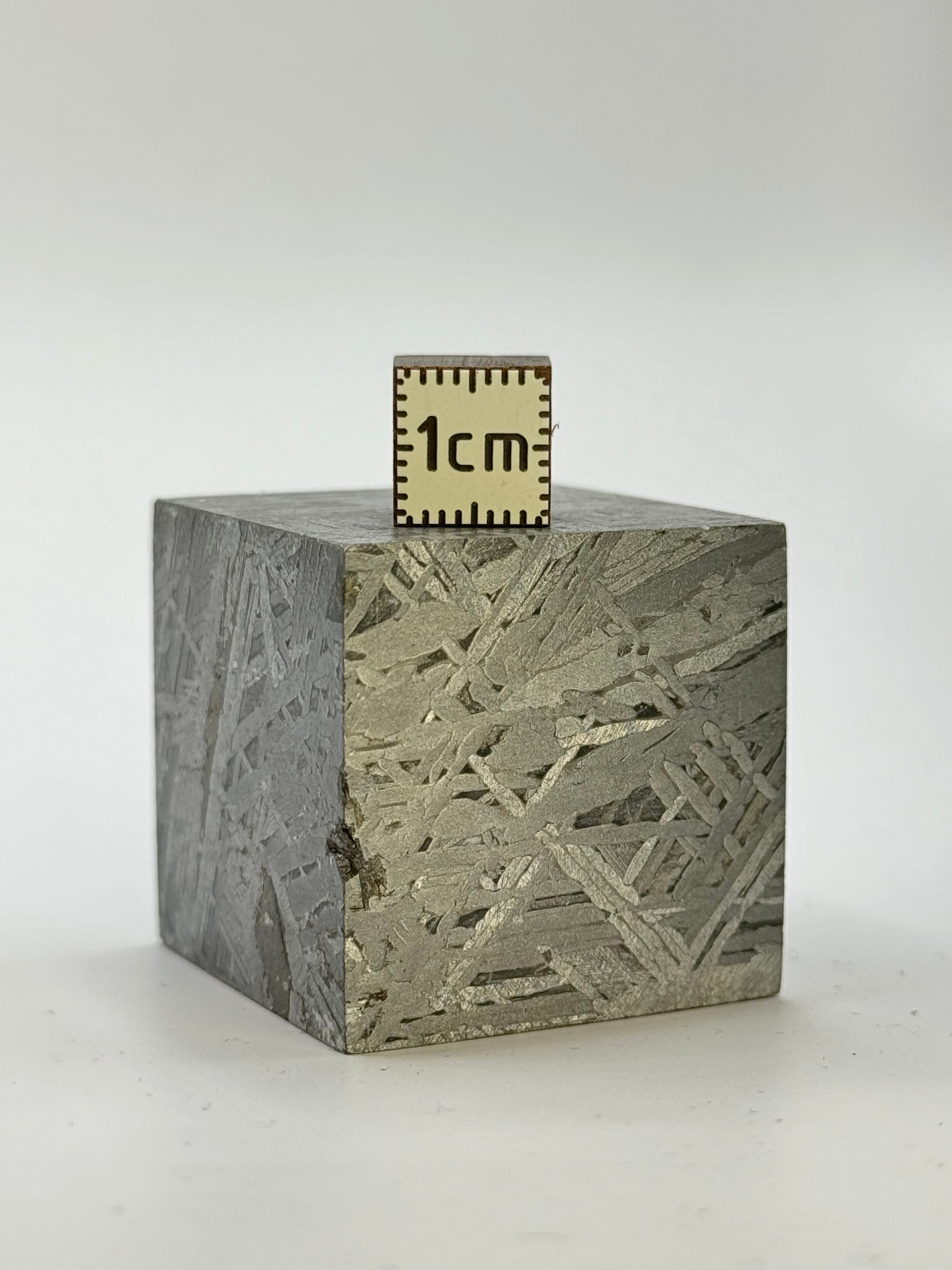 ALETAI METEORITE CUBE, GOBI DESERT, CHINA. 190 GRAMS.