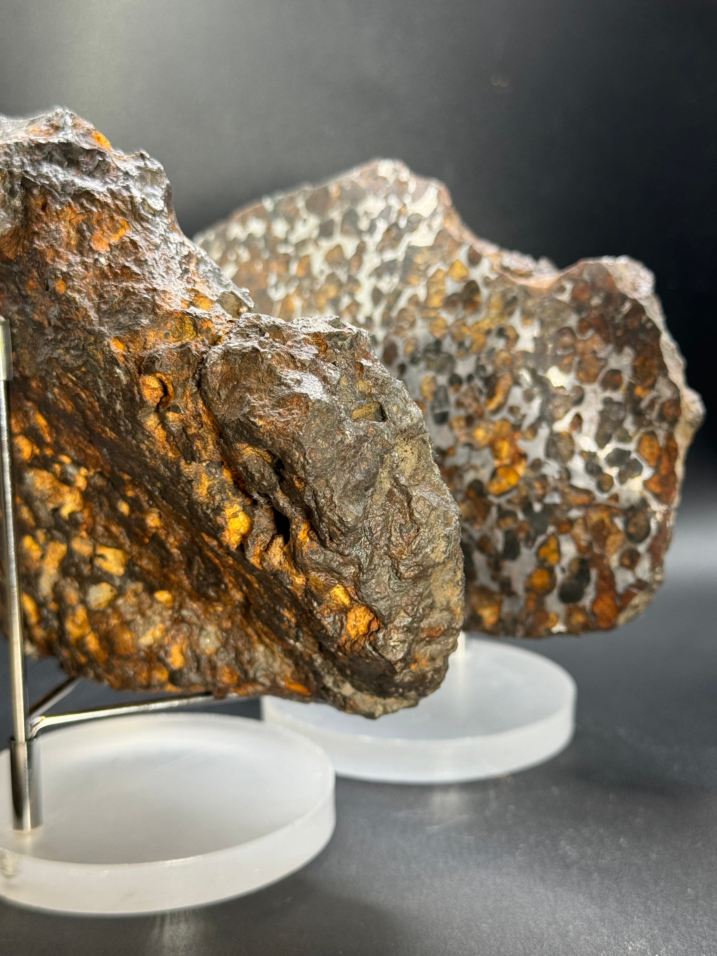 Full Sericho meteorite from Kenya, in two halves. Total weight: 3,057 grams.