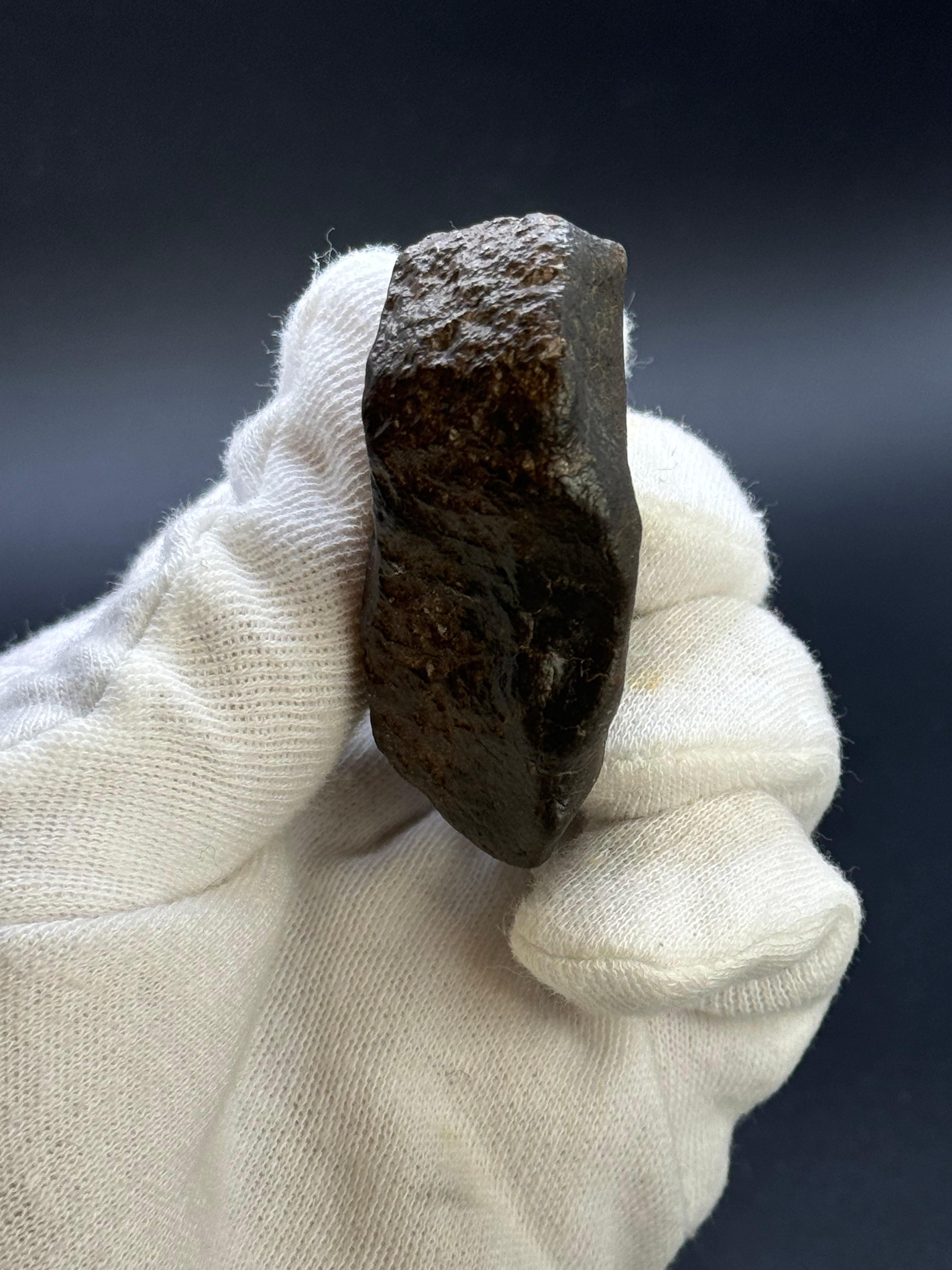 Chondrite Meteorite, North West Africa. 153.66g
