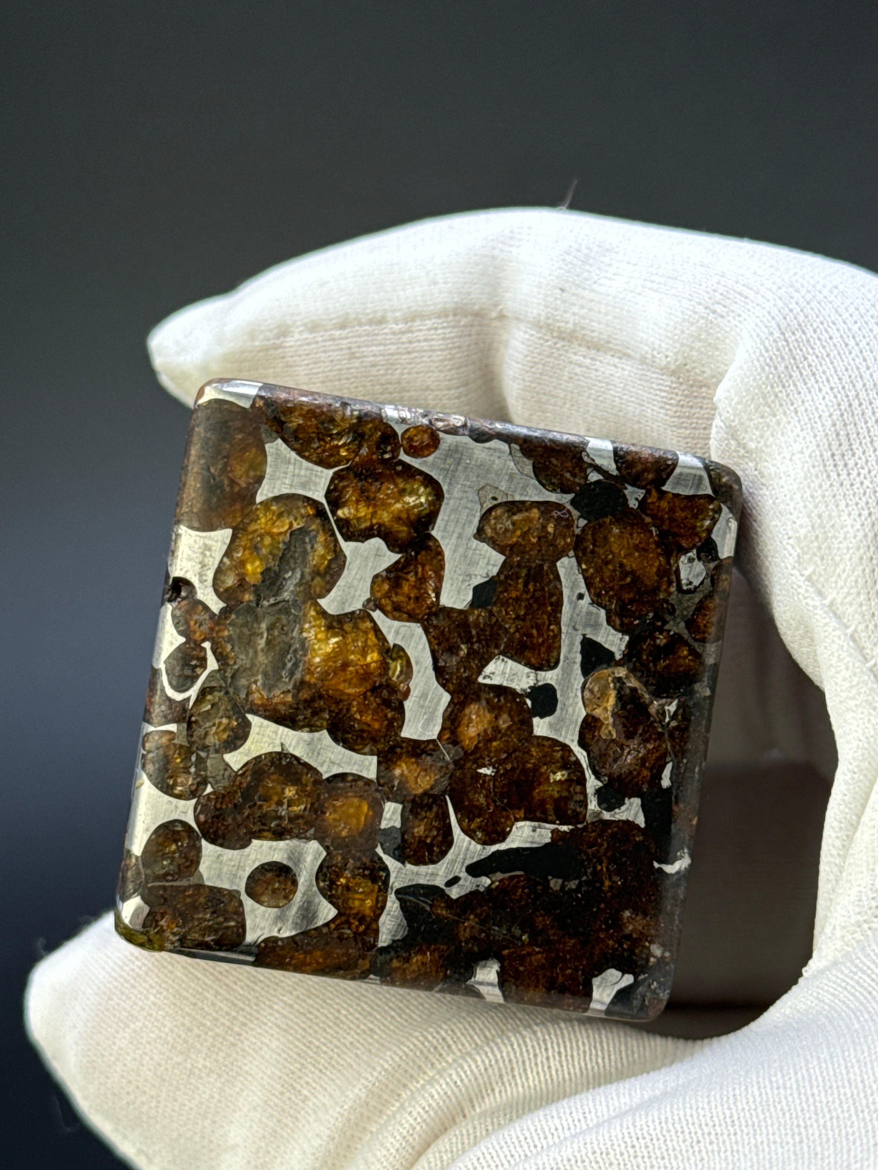 SERICHO PALLASITE METEORITE CUBE, KENYA. 224 GRAMS.
