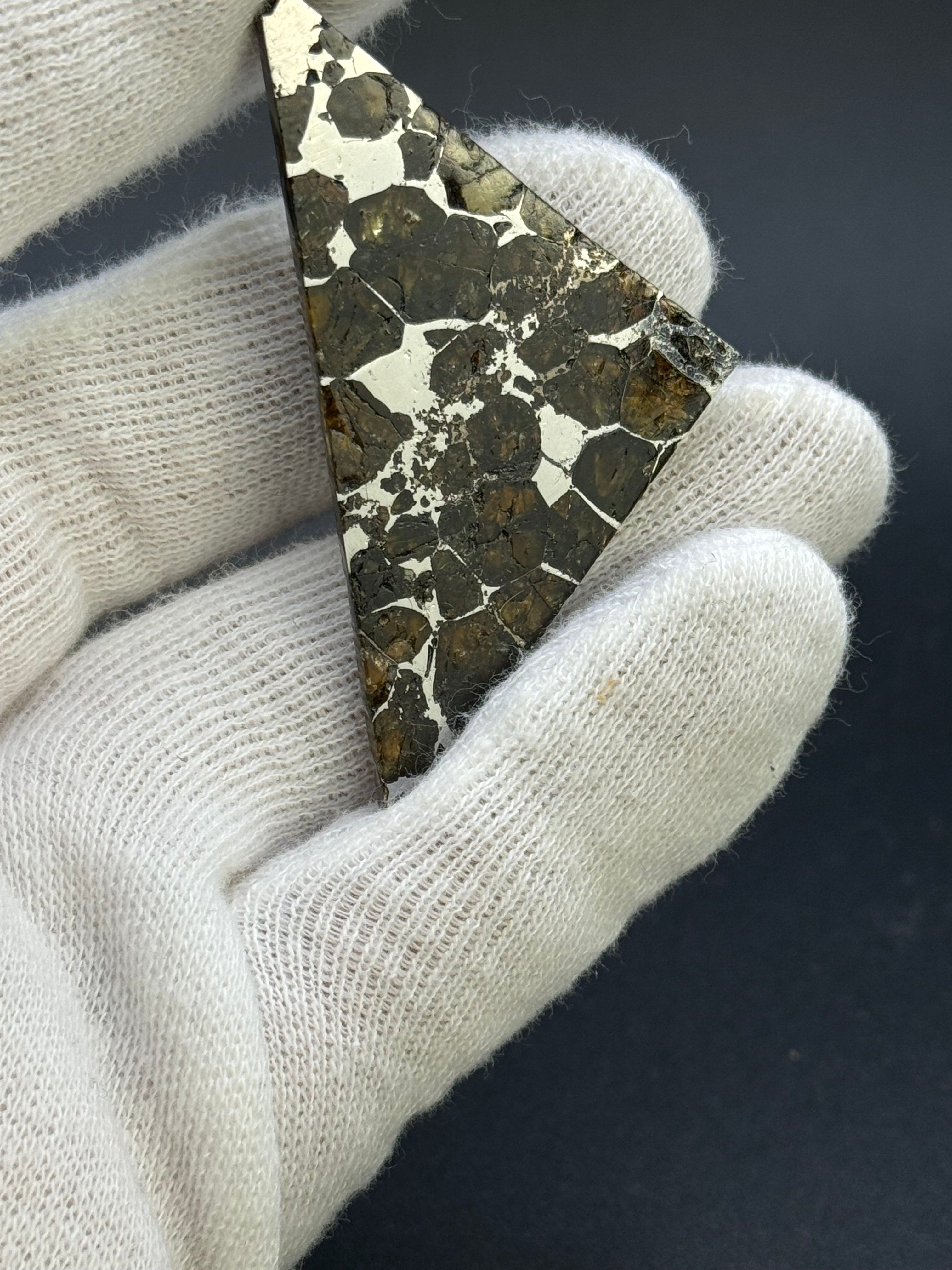 SEYMCHAN METEORITE, MAGADAN REGION, RUSSIA. 10,22 GRAMS.