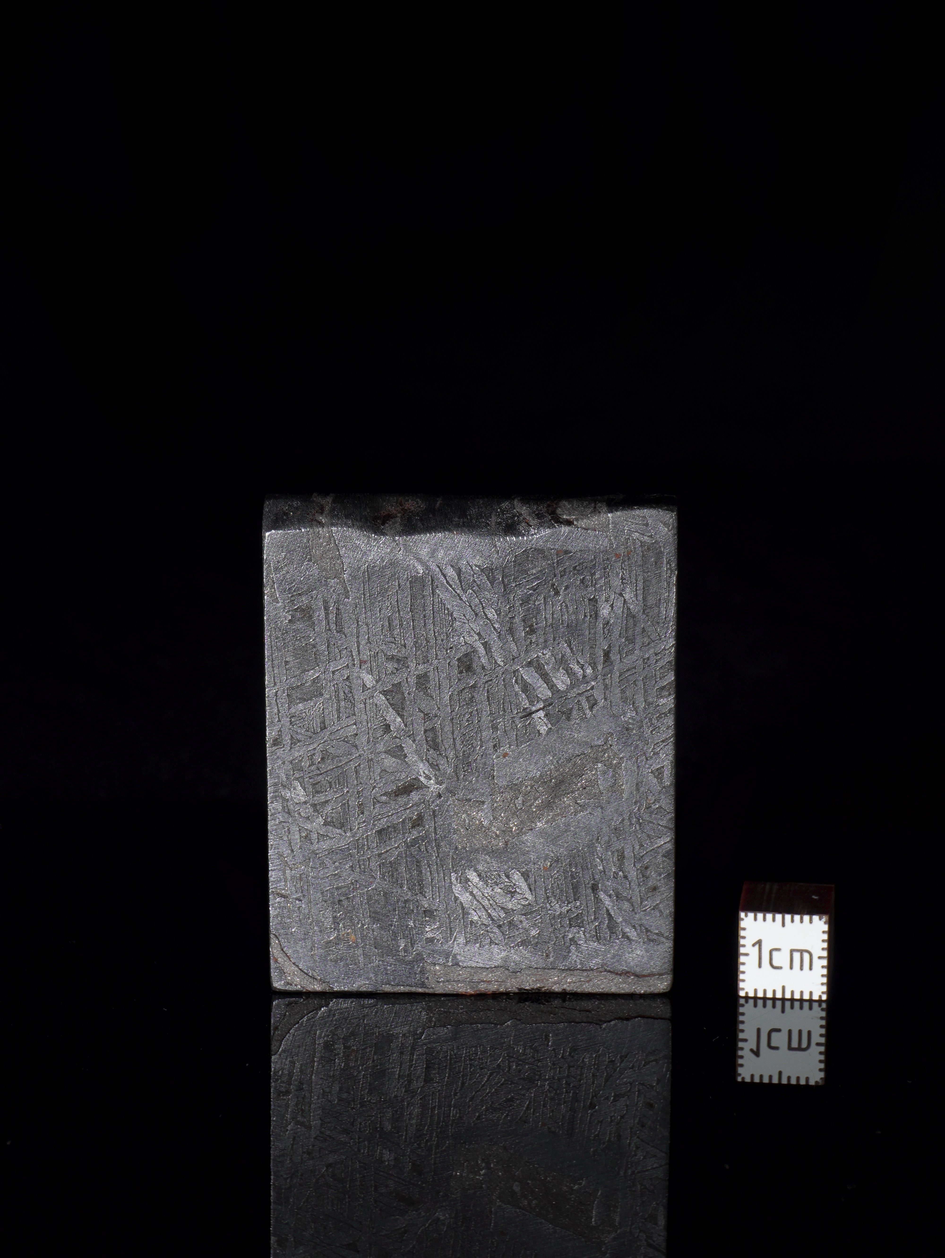 Aletai Meteorite, Gobi Desert, China. 91,86 grams.