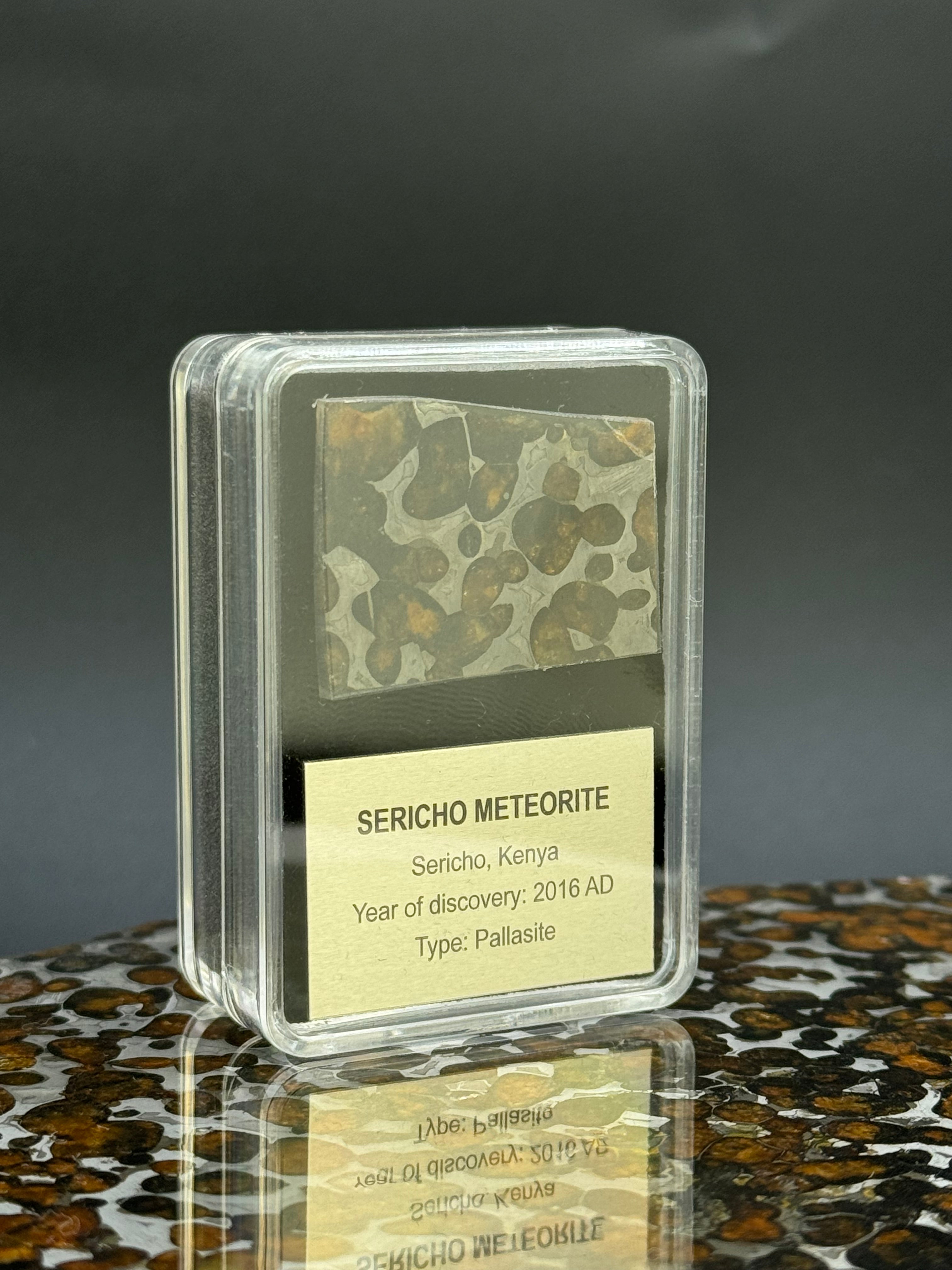 Sericho meteorite, Kenya. Display box. 4,54 grams.
