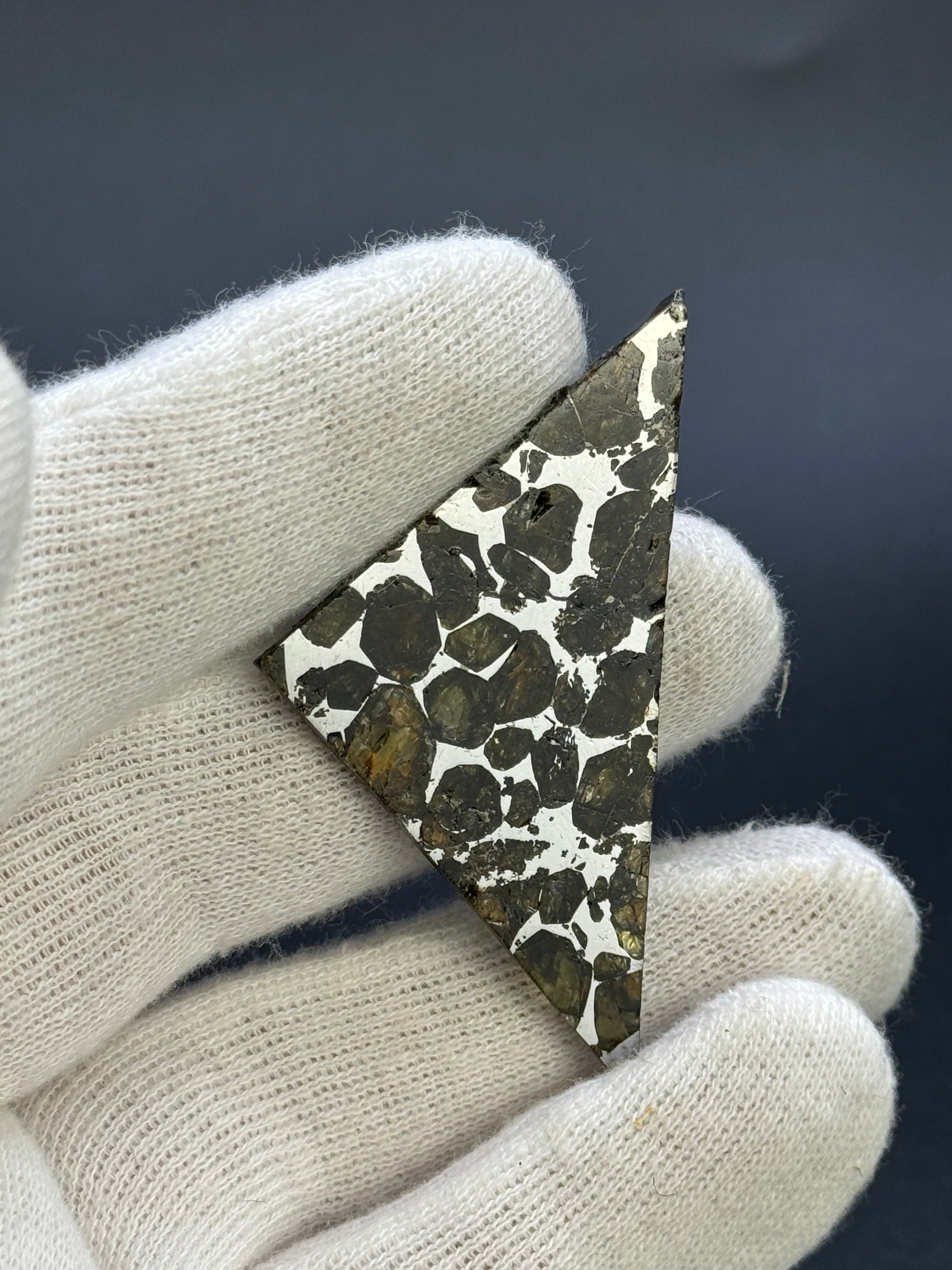 SEYMCHAN METEORITE, MAGADAN REGION, RUSSIA. 11,3 GRAMS.
