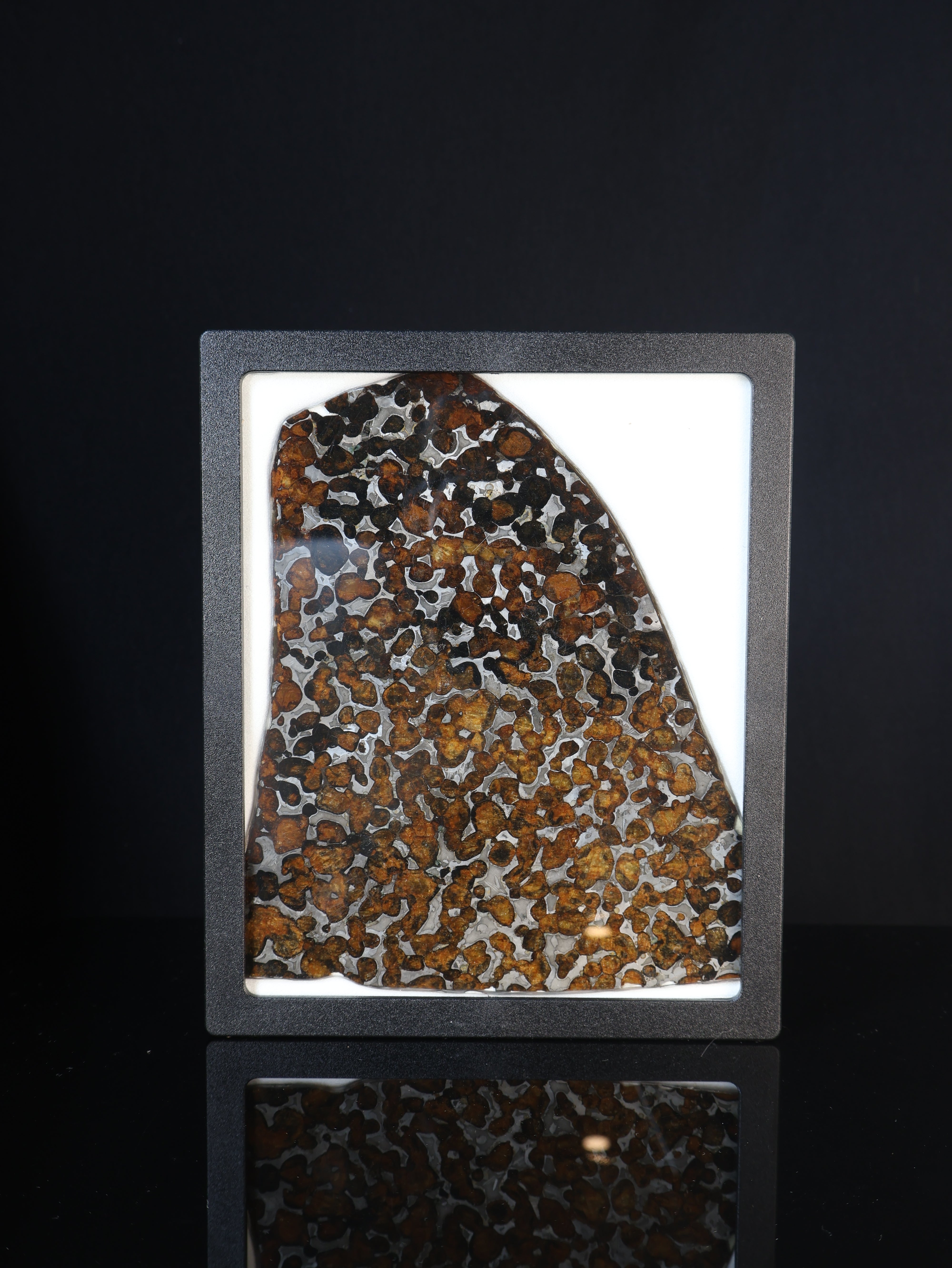 SERICHO METEORITE, KENYA. 87 GRAMS SLICE