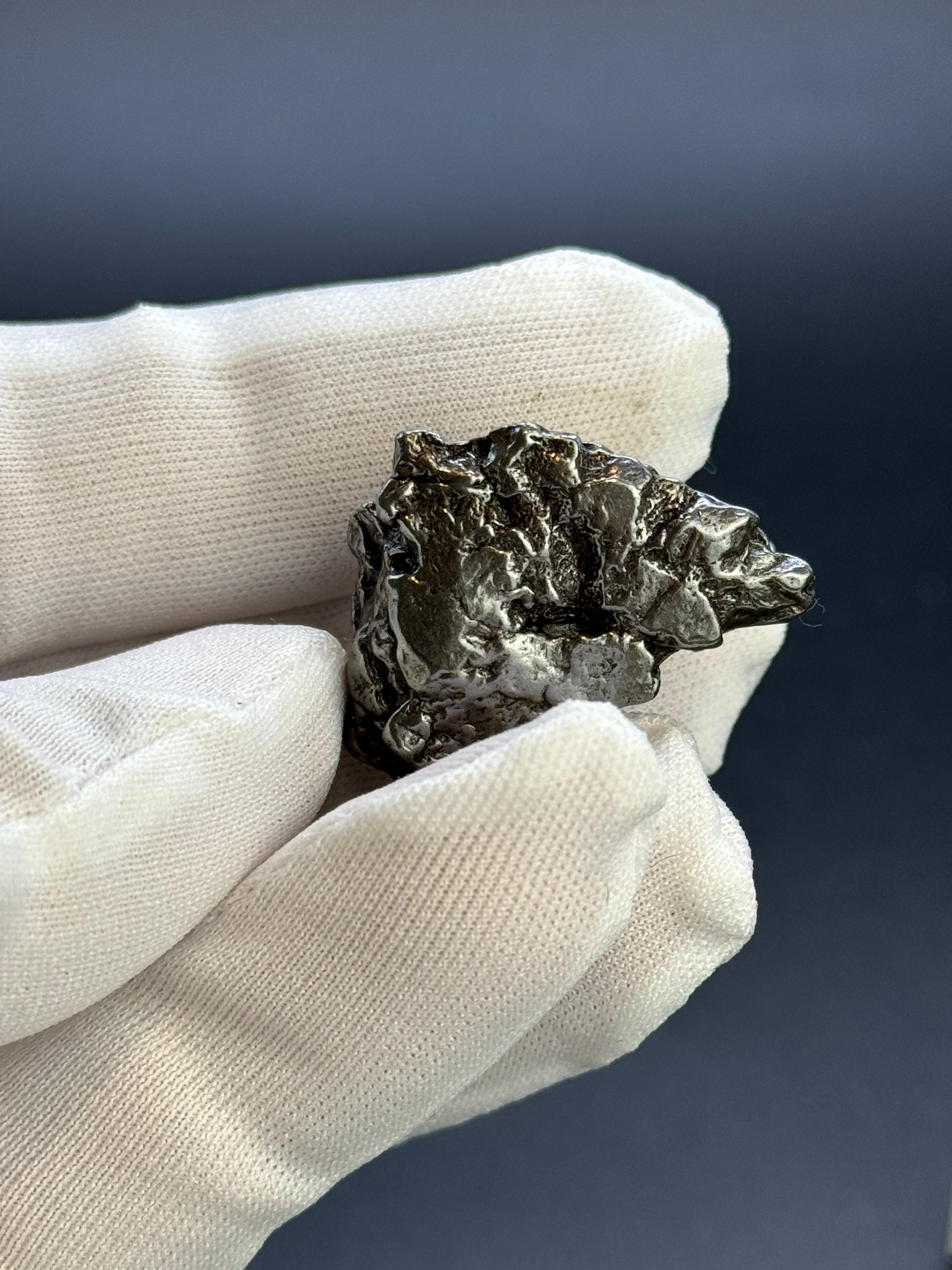 CAMPO DEL CIELO METEORITE, SOUTH AMERICA. 22,30 GRAMS.