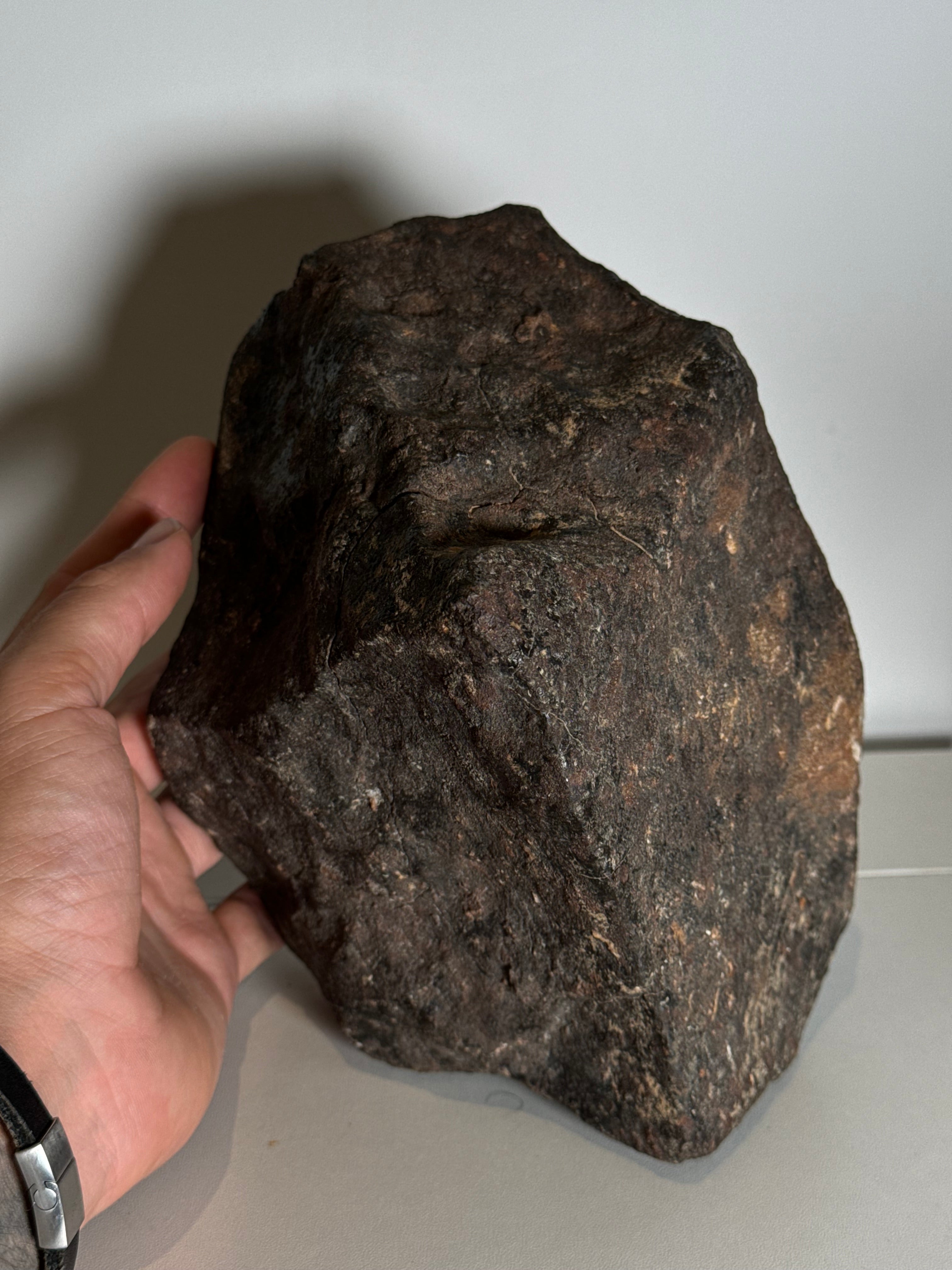 CHONDRITE METEORITE, NORTH WEST AFRICA. 6059 GRAMS.