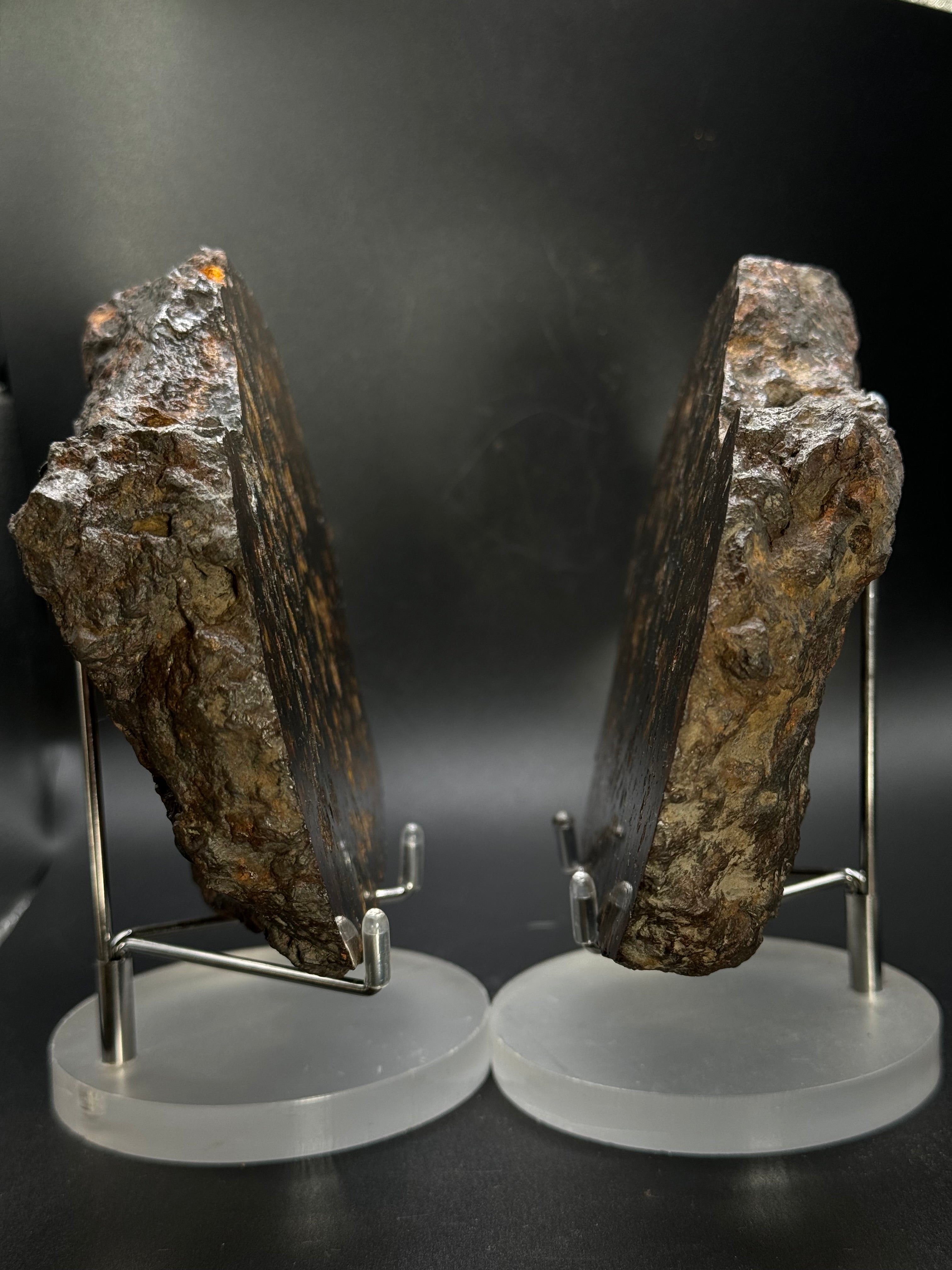 Full Sericho meteorite from Kenya, in two halves. Total weight: 3,057 grams.