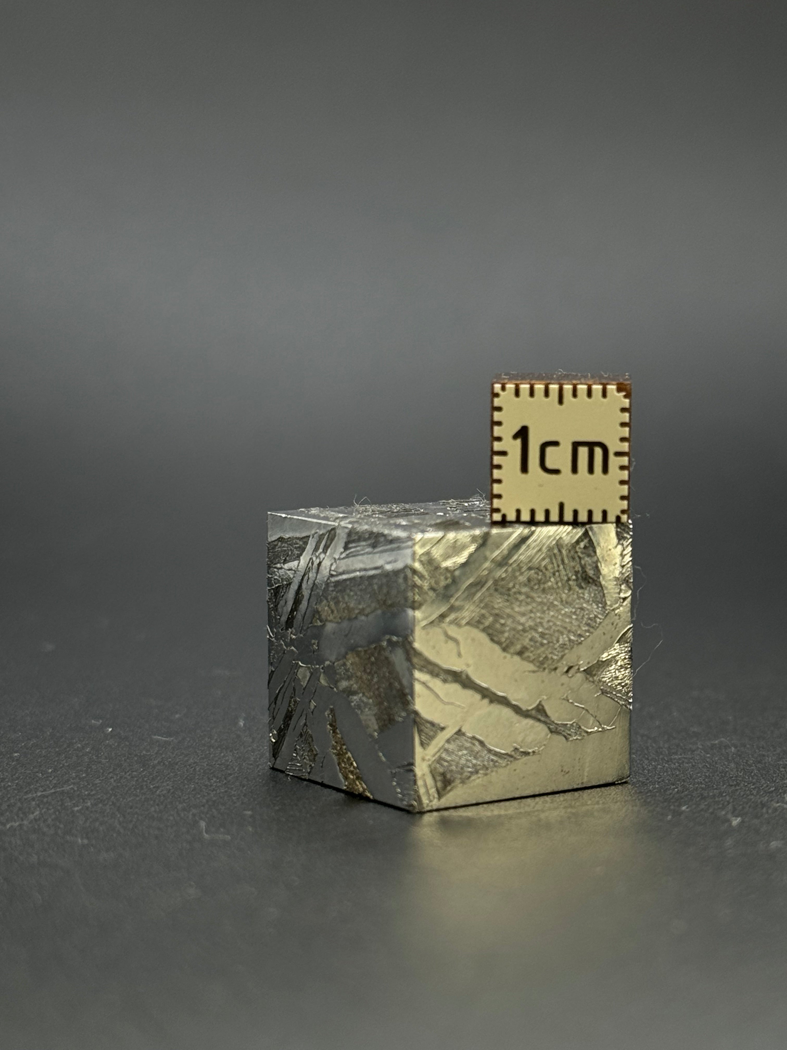 SEYMCHAN METEORITE, MAGADAN REGION, RUSSIA. 52 GRAMS CUBE.