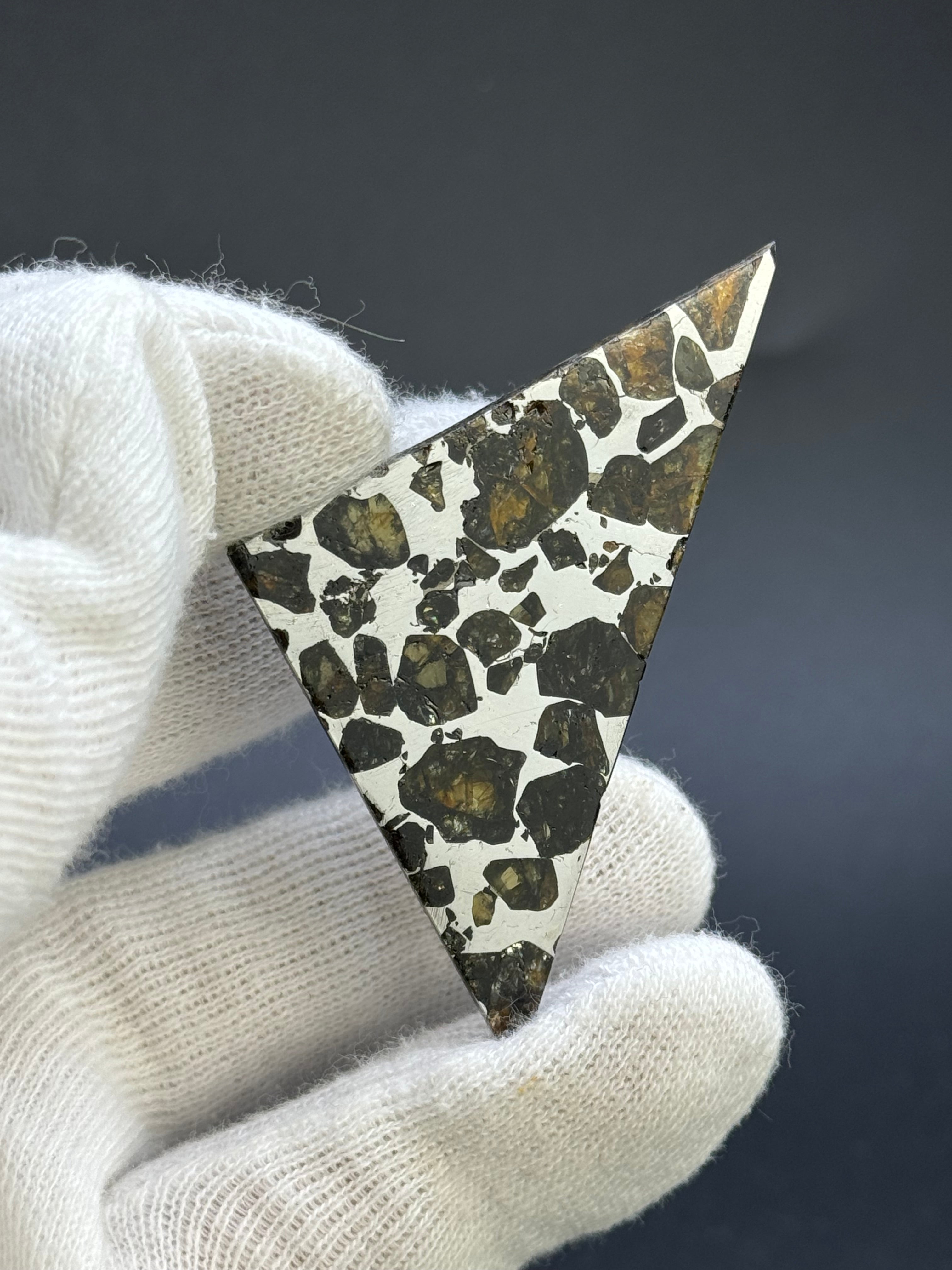 SEYMCHAN METEORITE, MAGADAN REGION, RUSSIA. 13,24 GRAMS.
