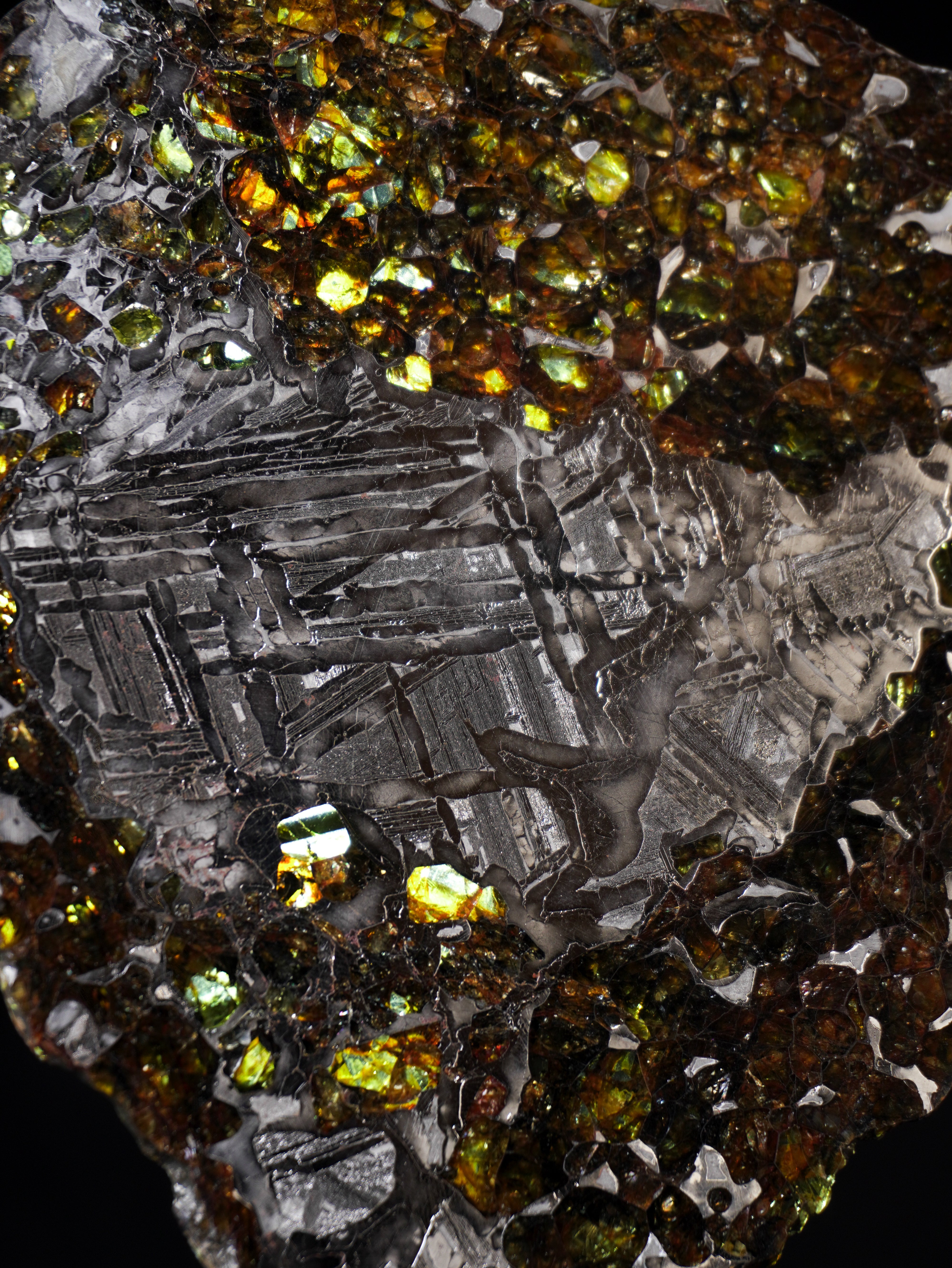 SEYMCHAN METEORITE, MAGADAN REGION, RUSSIA. 187 GRAMS.