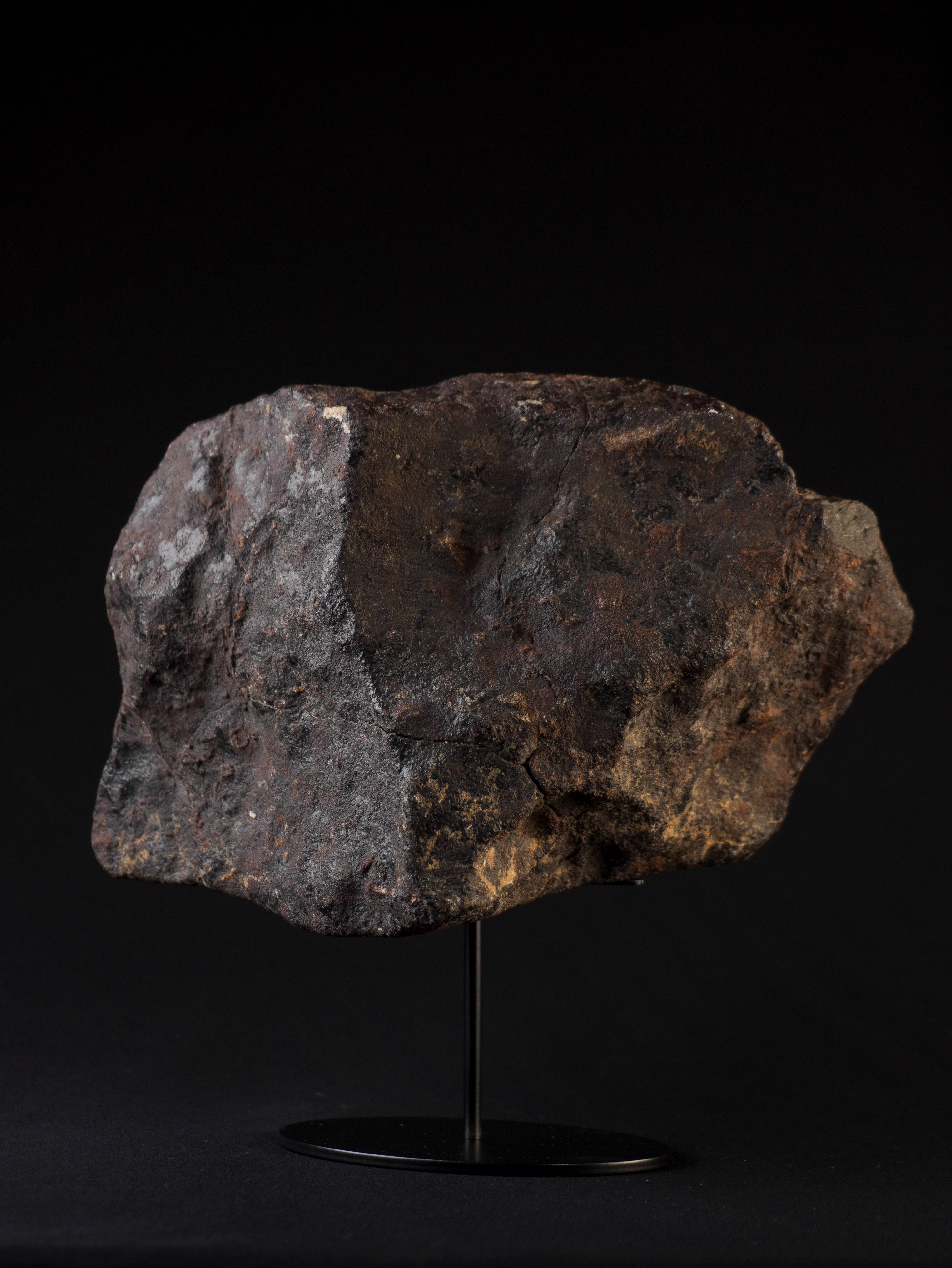 CHONDRITE METEORITE, NORTH WEST AFRICA. 7200 GRAMS.