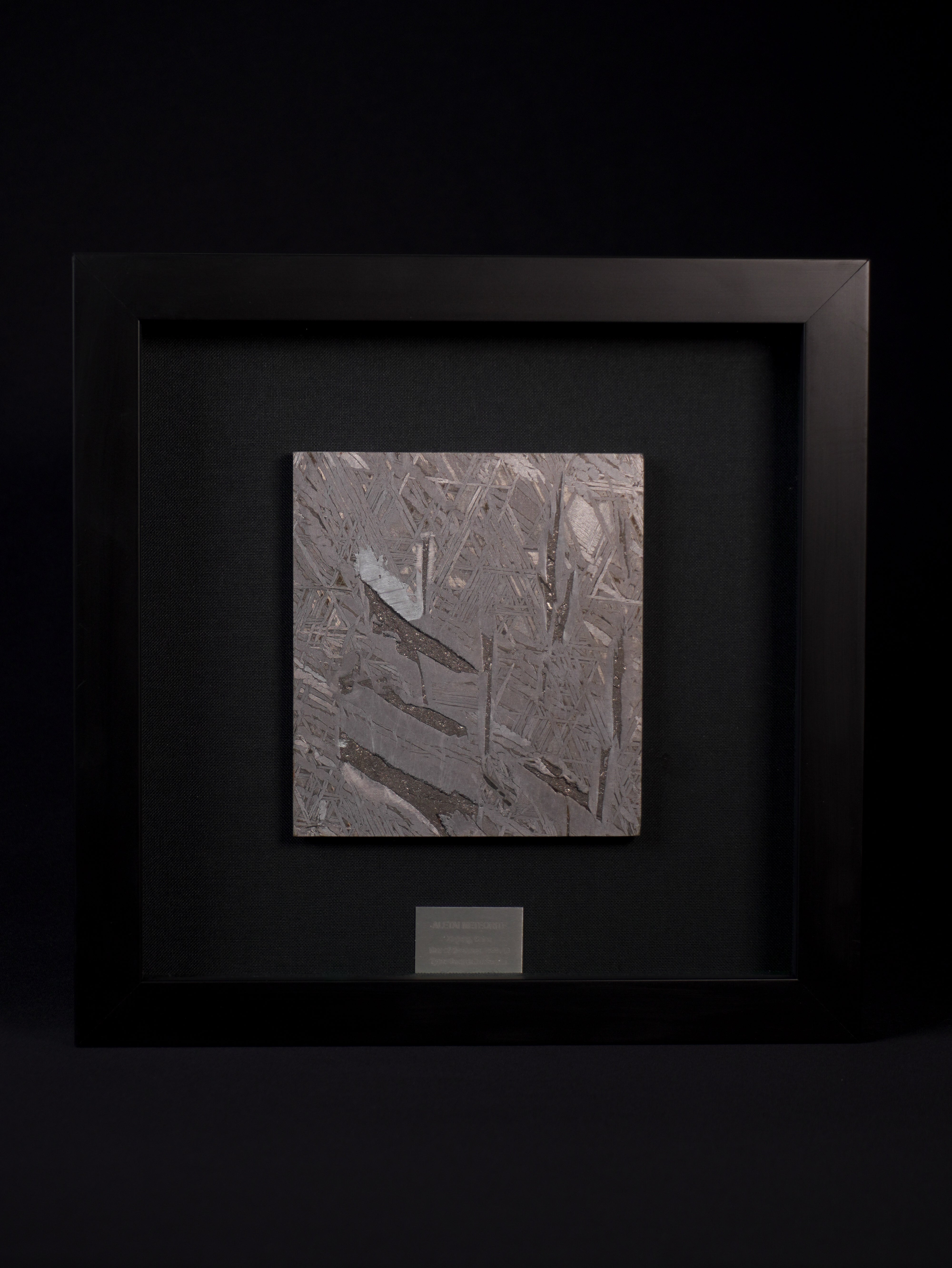 Aletai Meteorite Framed slice – 410 g
