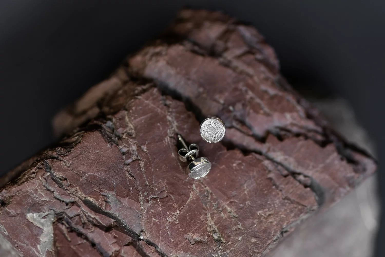 Muonionalusta stud Earrings