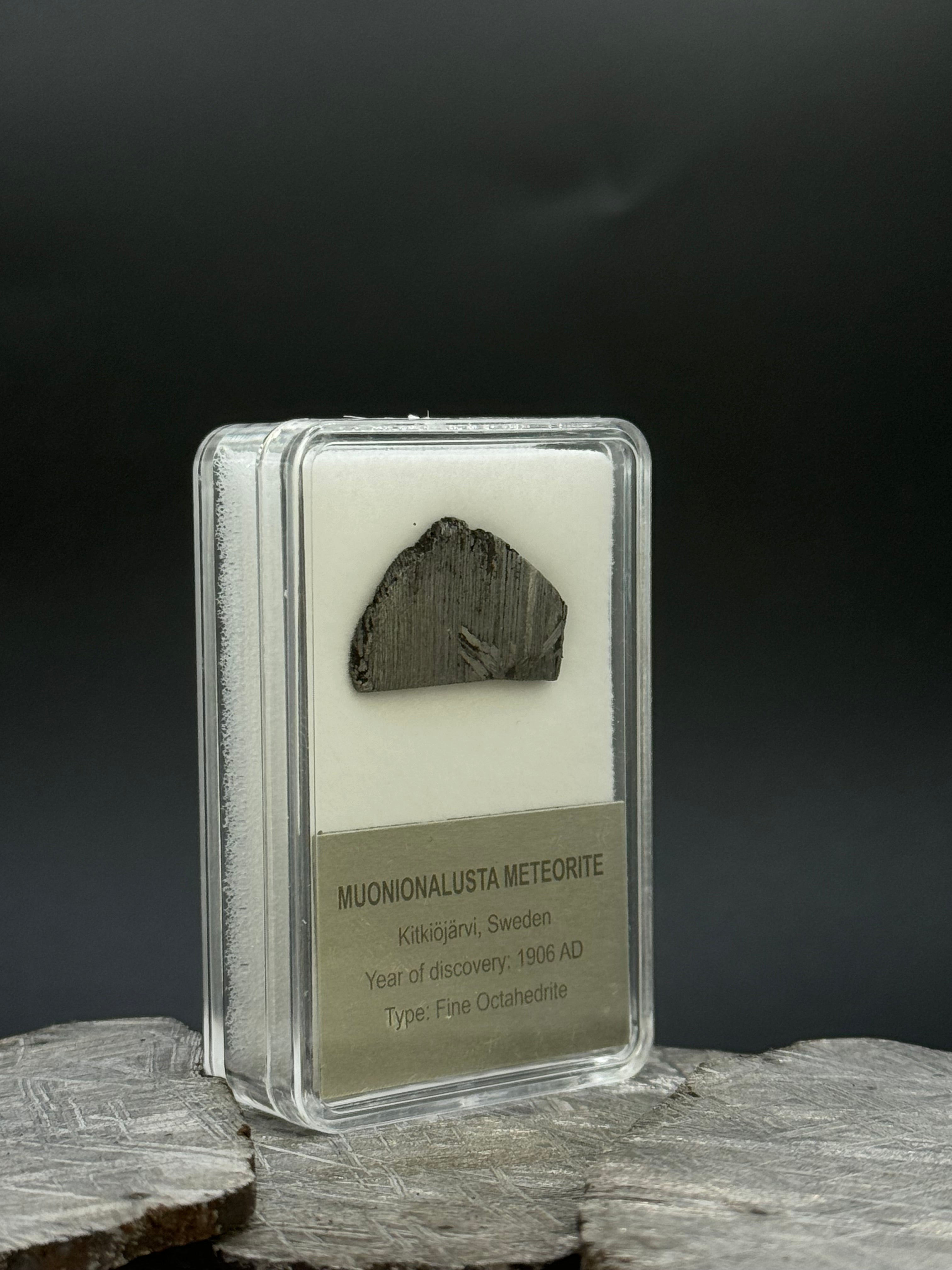 Muonionalusta meteorite, Sweden. Display box. 5,2 grams.
