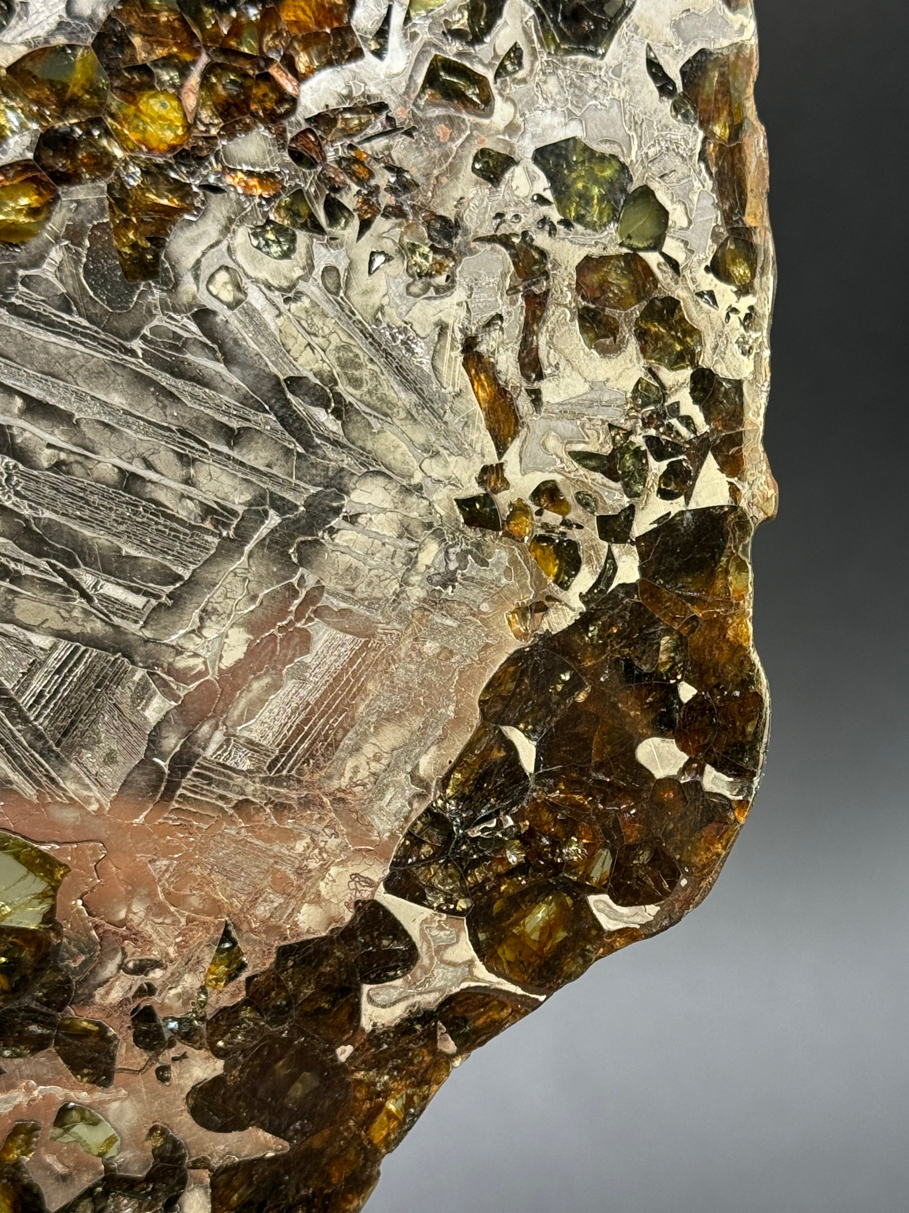 SEYMCHAN METEORITE, MAGADAN REGION, RUSSIA. 187 GRAMS.