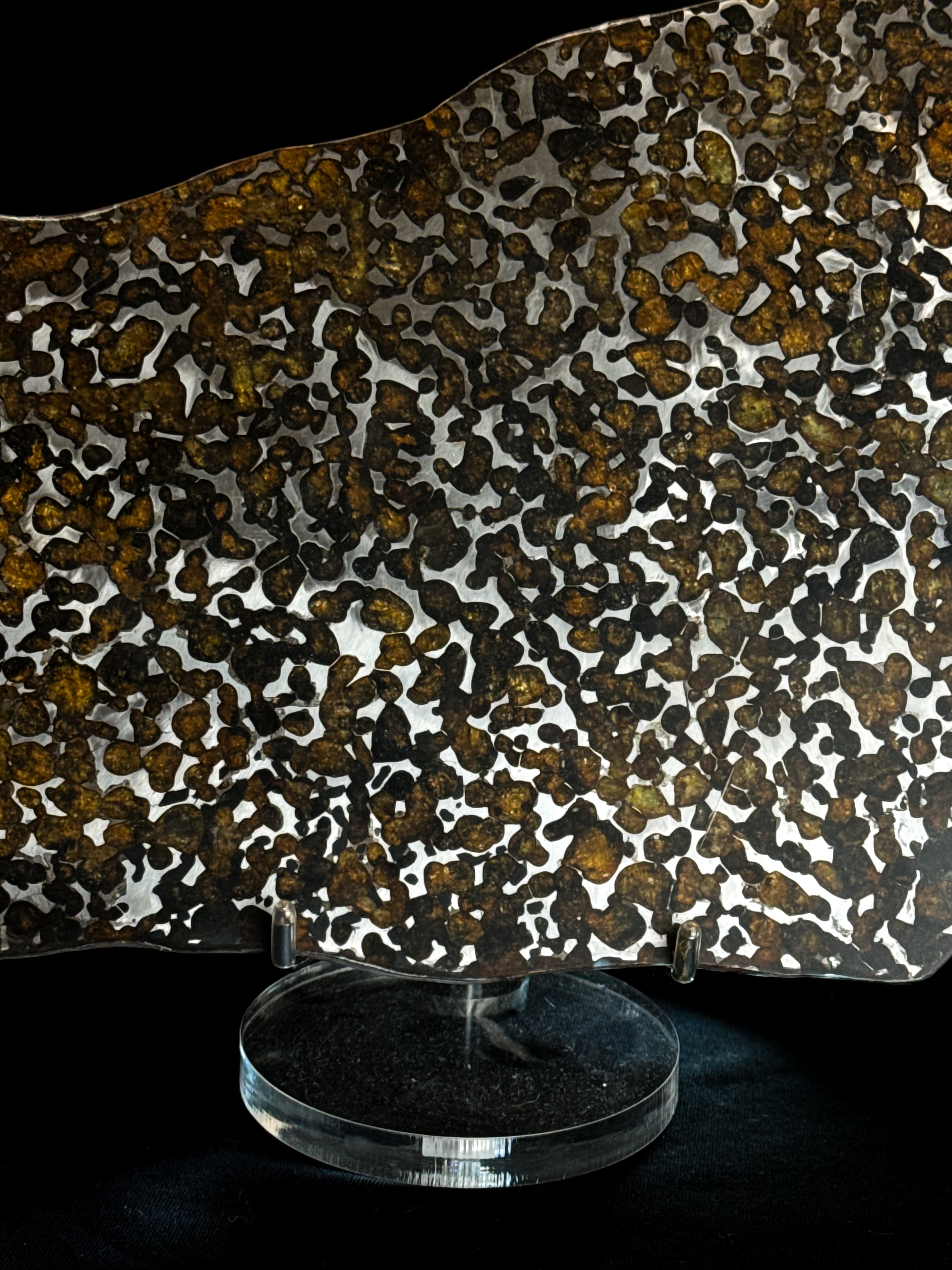 Sericho meteorite, Kenya. 560 grams.