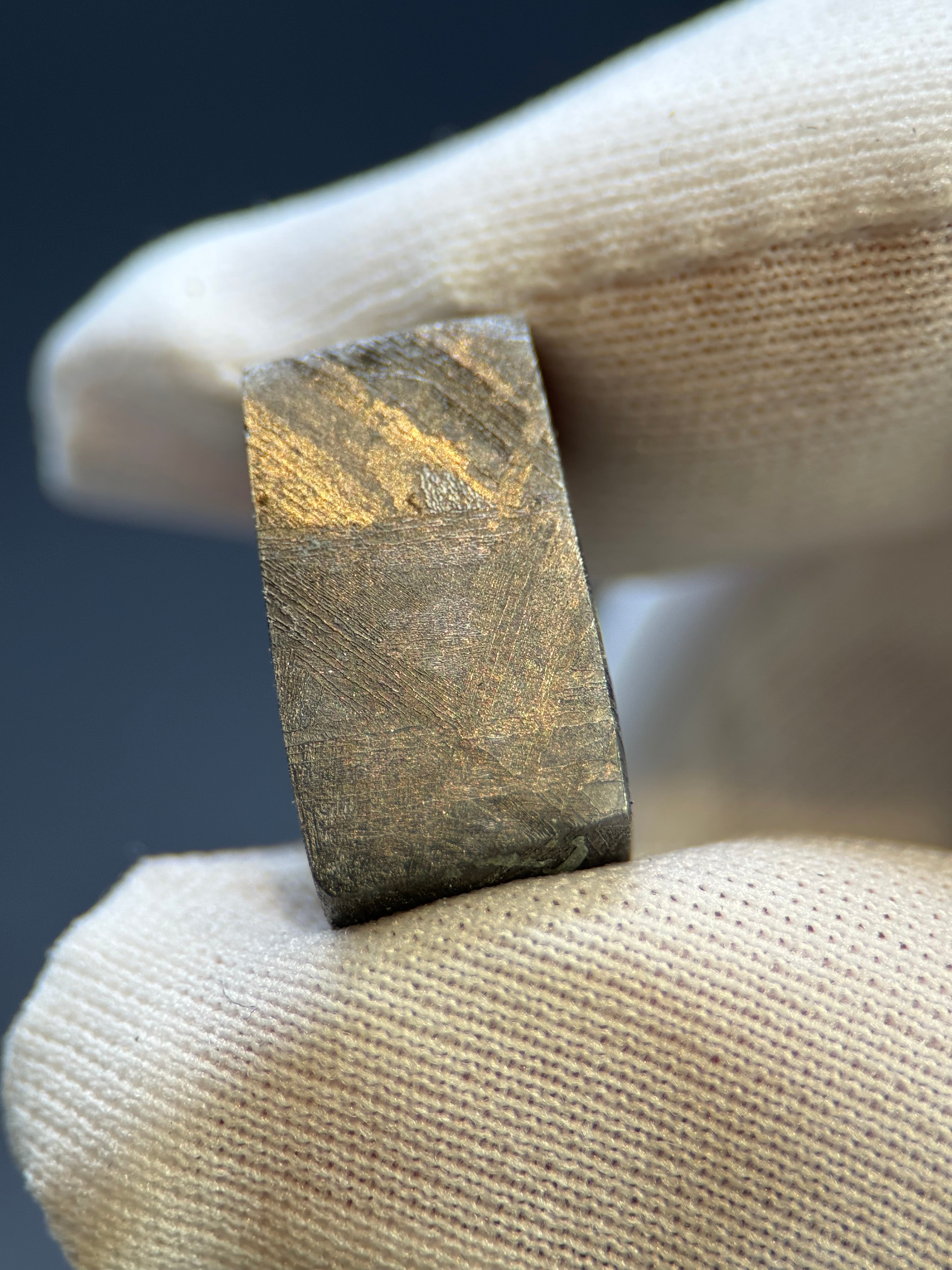MUONIONALUSTA METEORITE, SWEDEN. DISPLAY BOX. 9,5 GRAMS.
