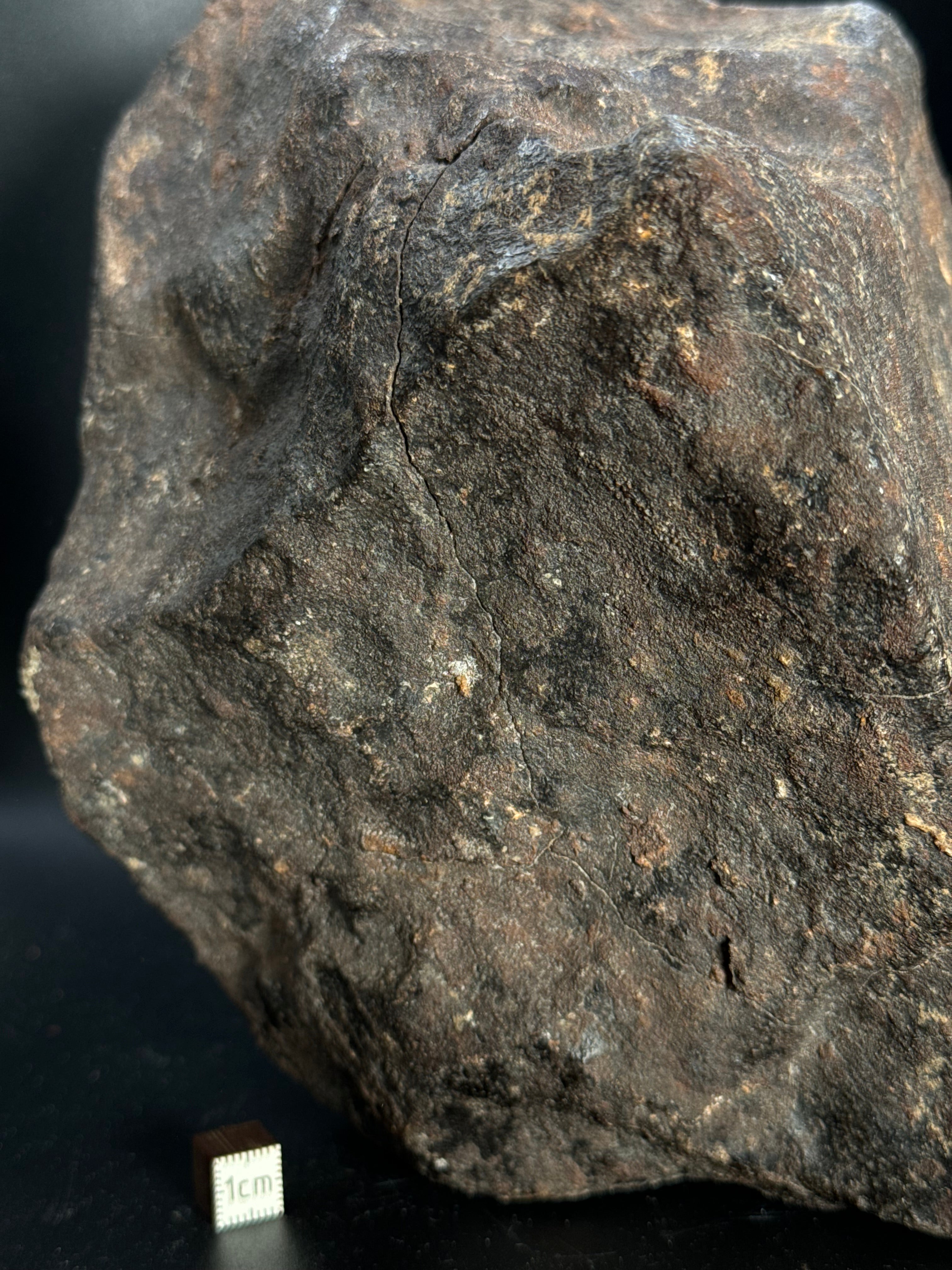 CHONDRITE METEORITE, NORTH WEST AFRICA. 6059 GRAMS.