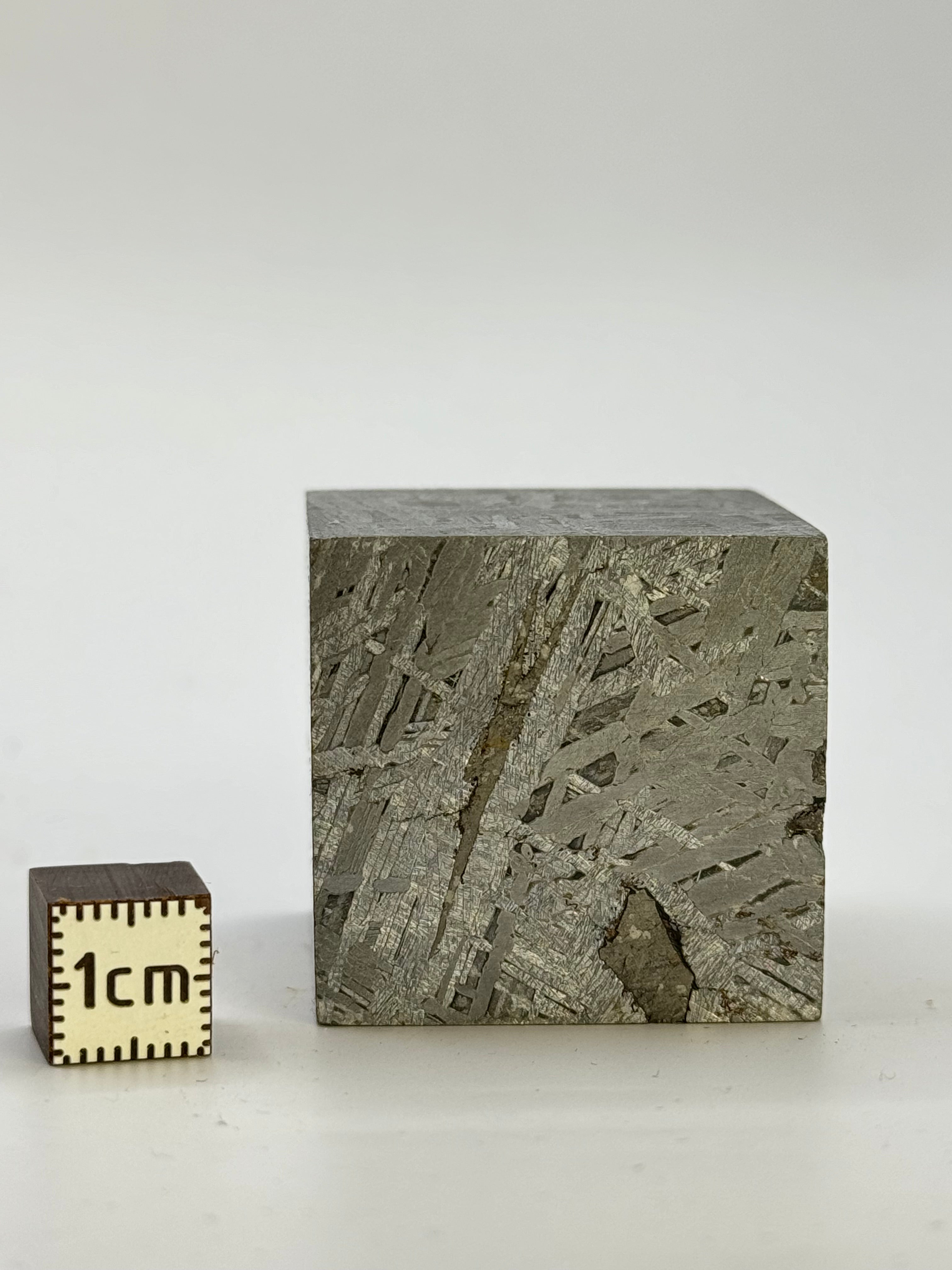 ALETAI METEORITE CUBE, GOBI DESERT, CHINA. 190 GRAMS.