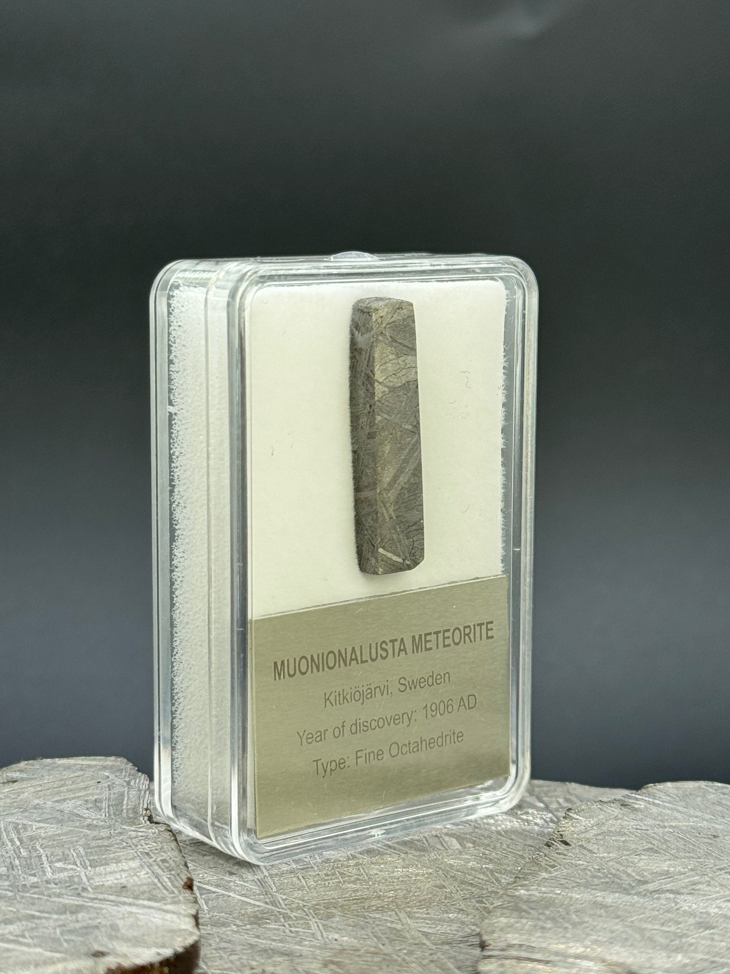 Muonionalusta meteorite, Sweden. Display box. 5,11 grams.