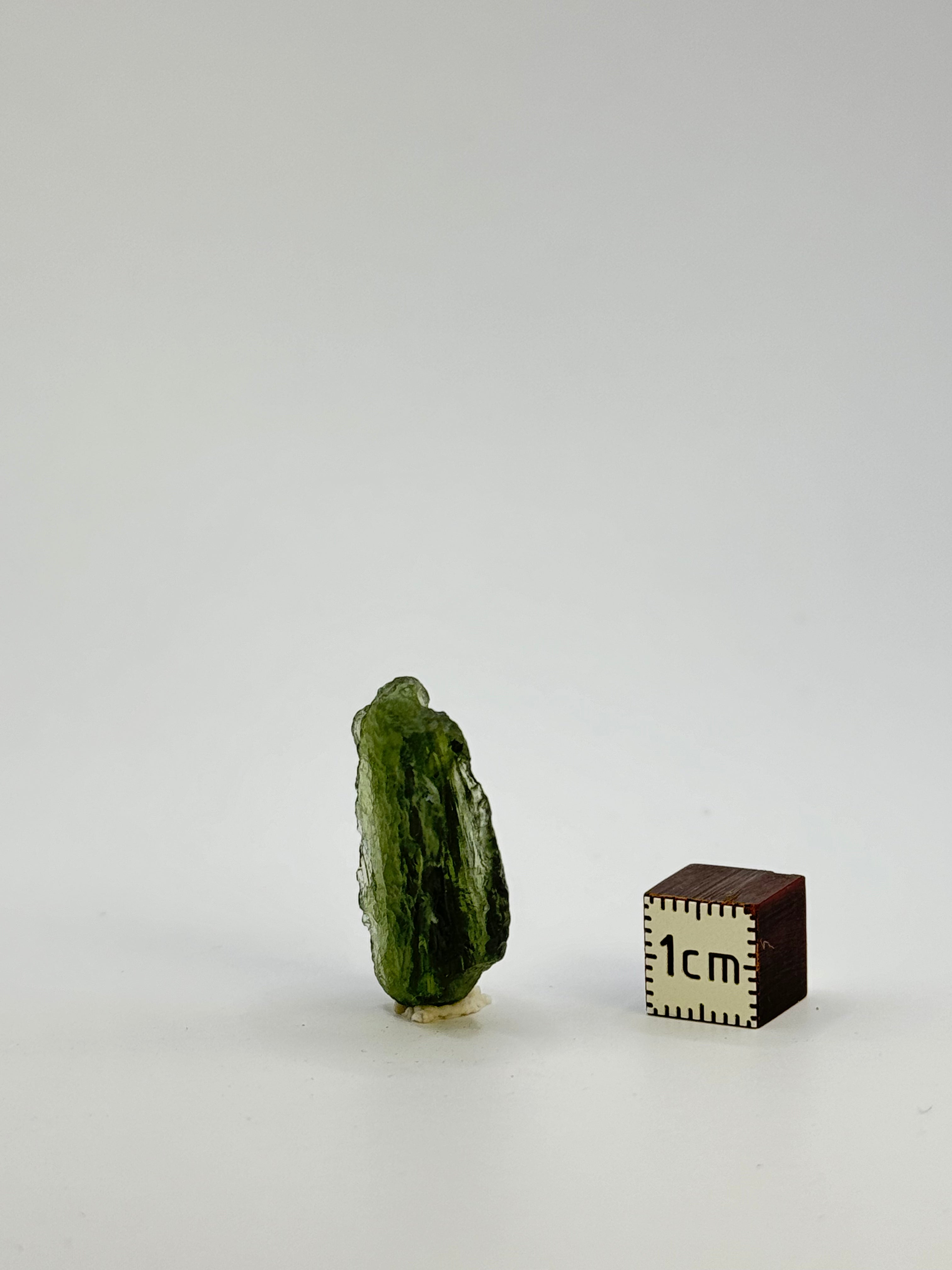 Raw Moldavite, Czech Republic. 3,62 grams.