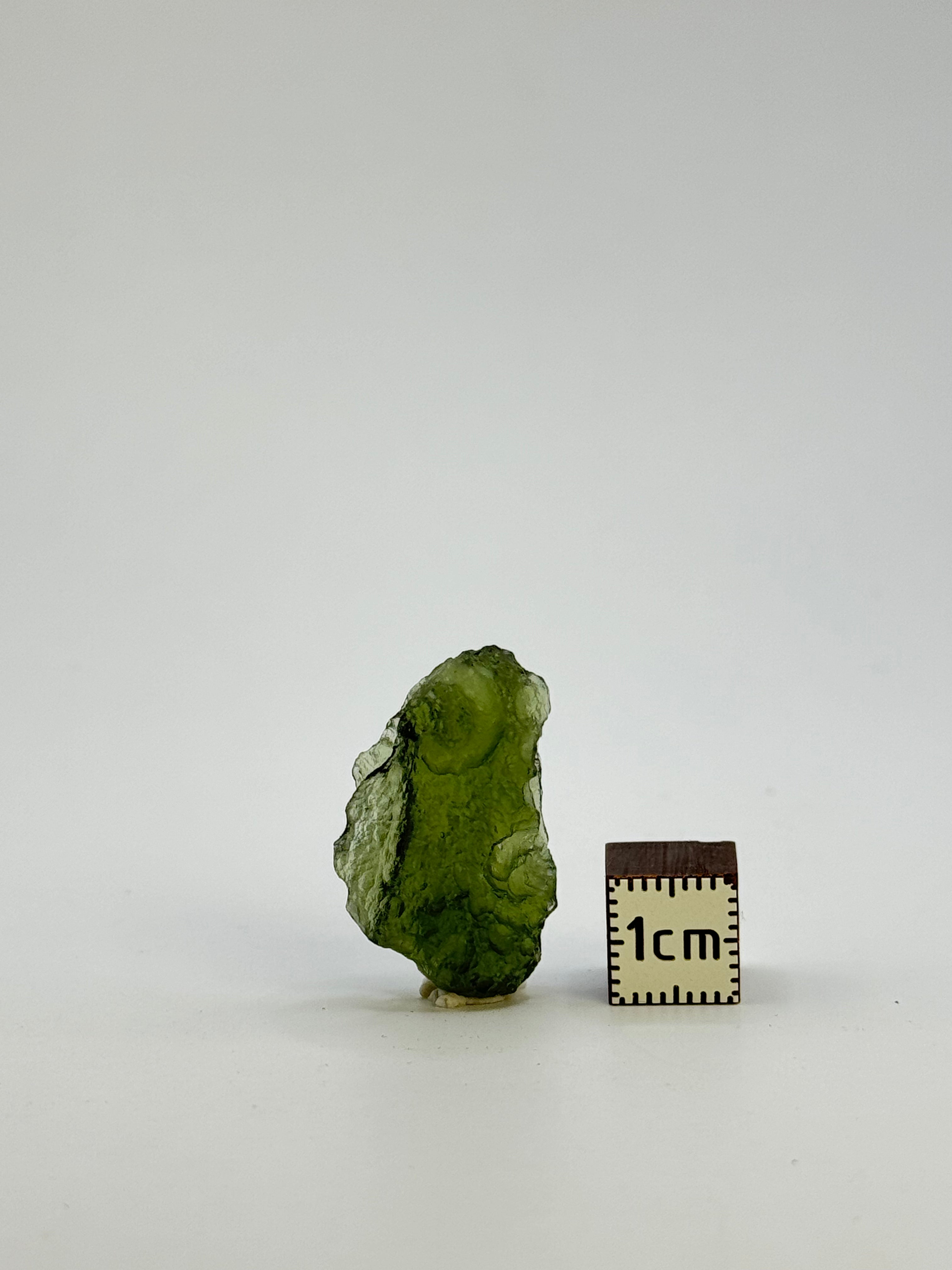 Raw Moldavite, Czech Republic. 3,62 grams.