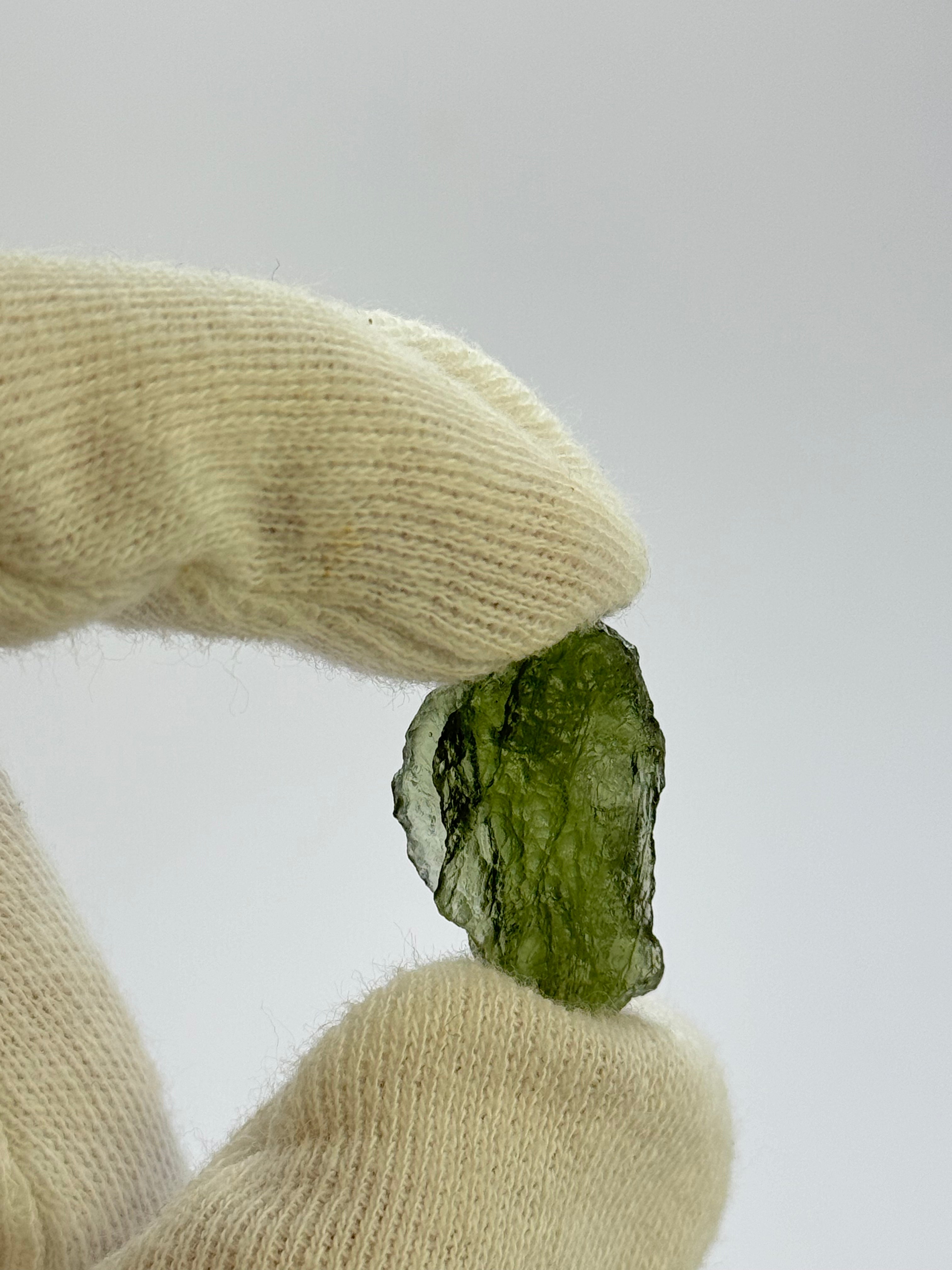 Raw Moldavite, Czech Republic. 3,62 grams.