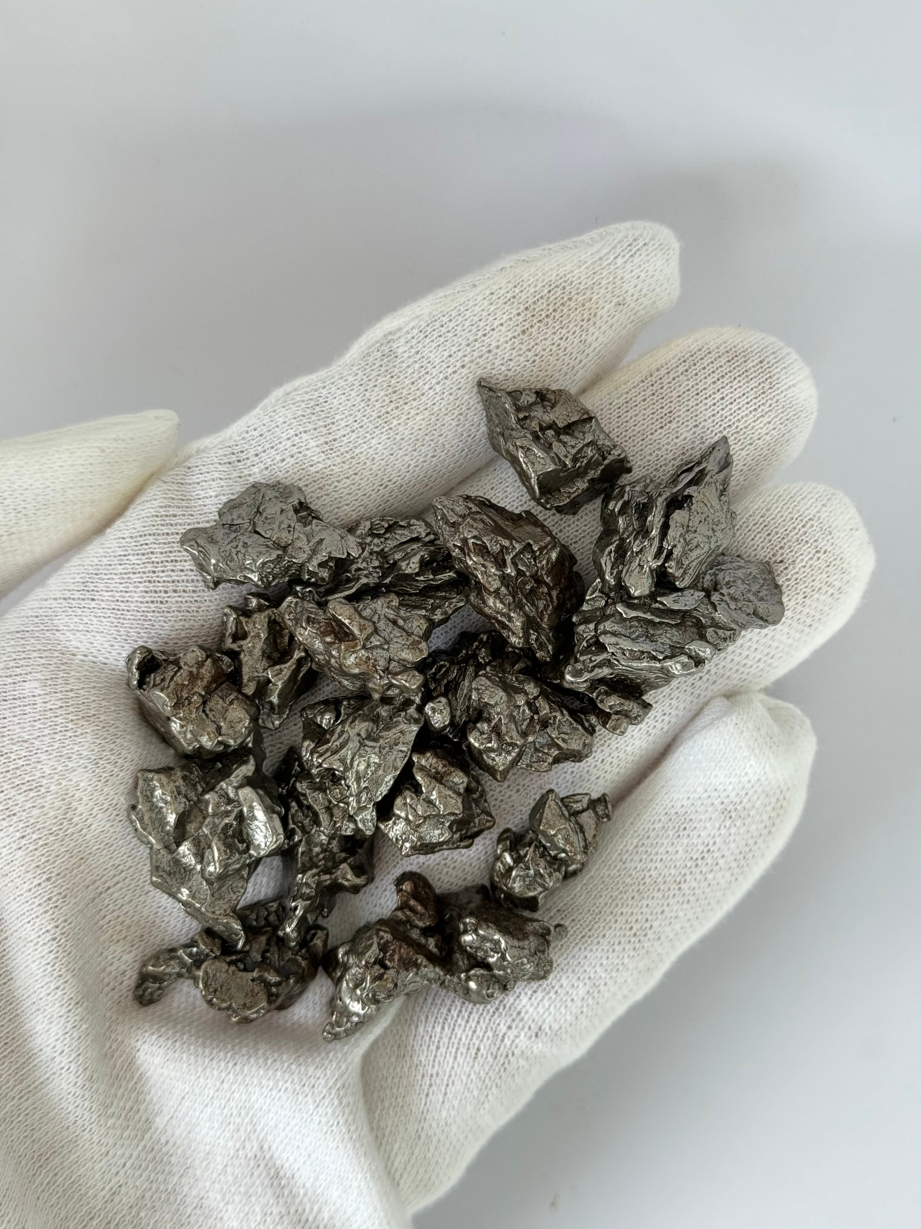 Campo del Cielo, South America. 170,64 grams lot.