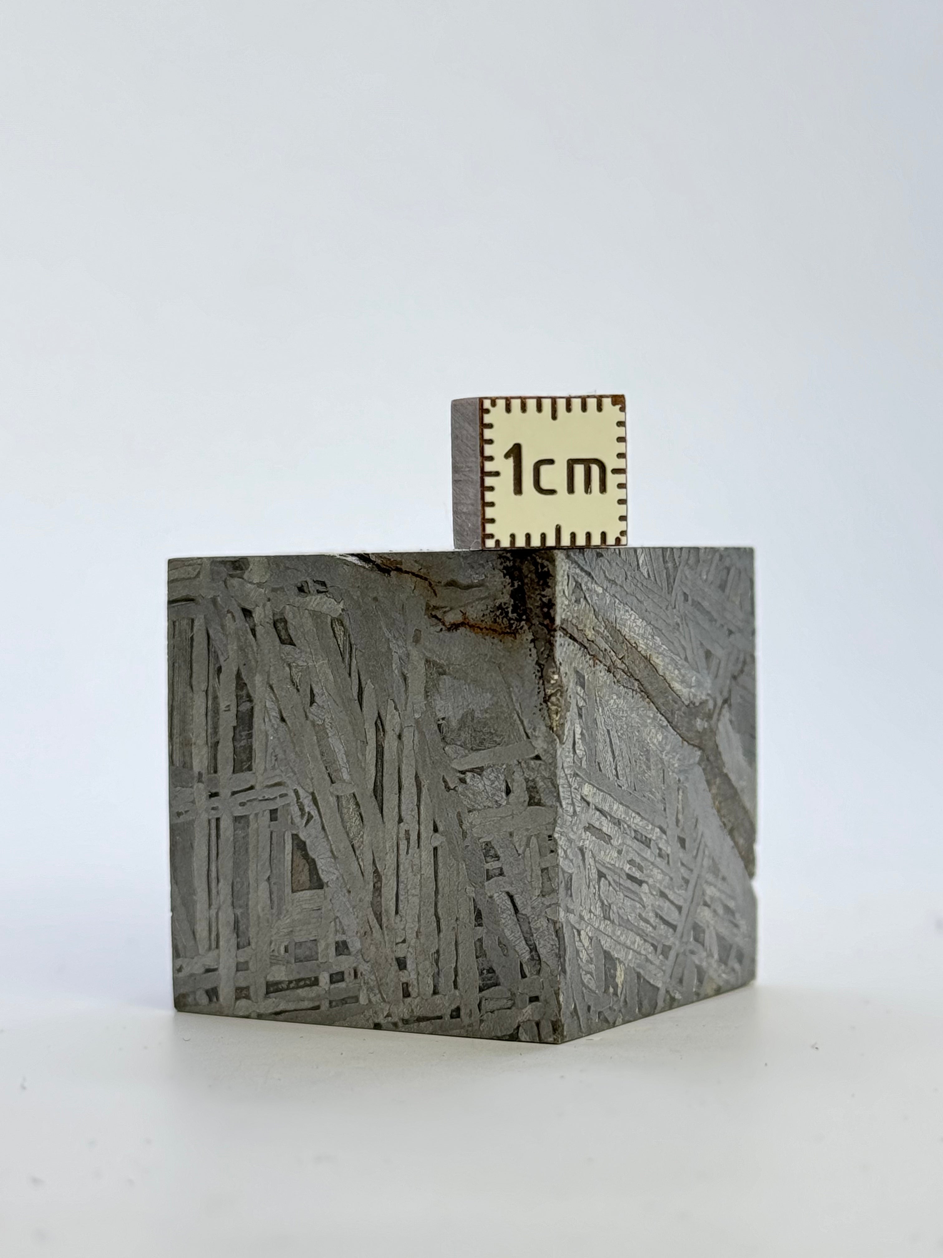 Aletai, Gobi Desert, China. 187,90 grams Cube.