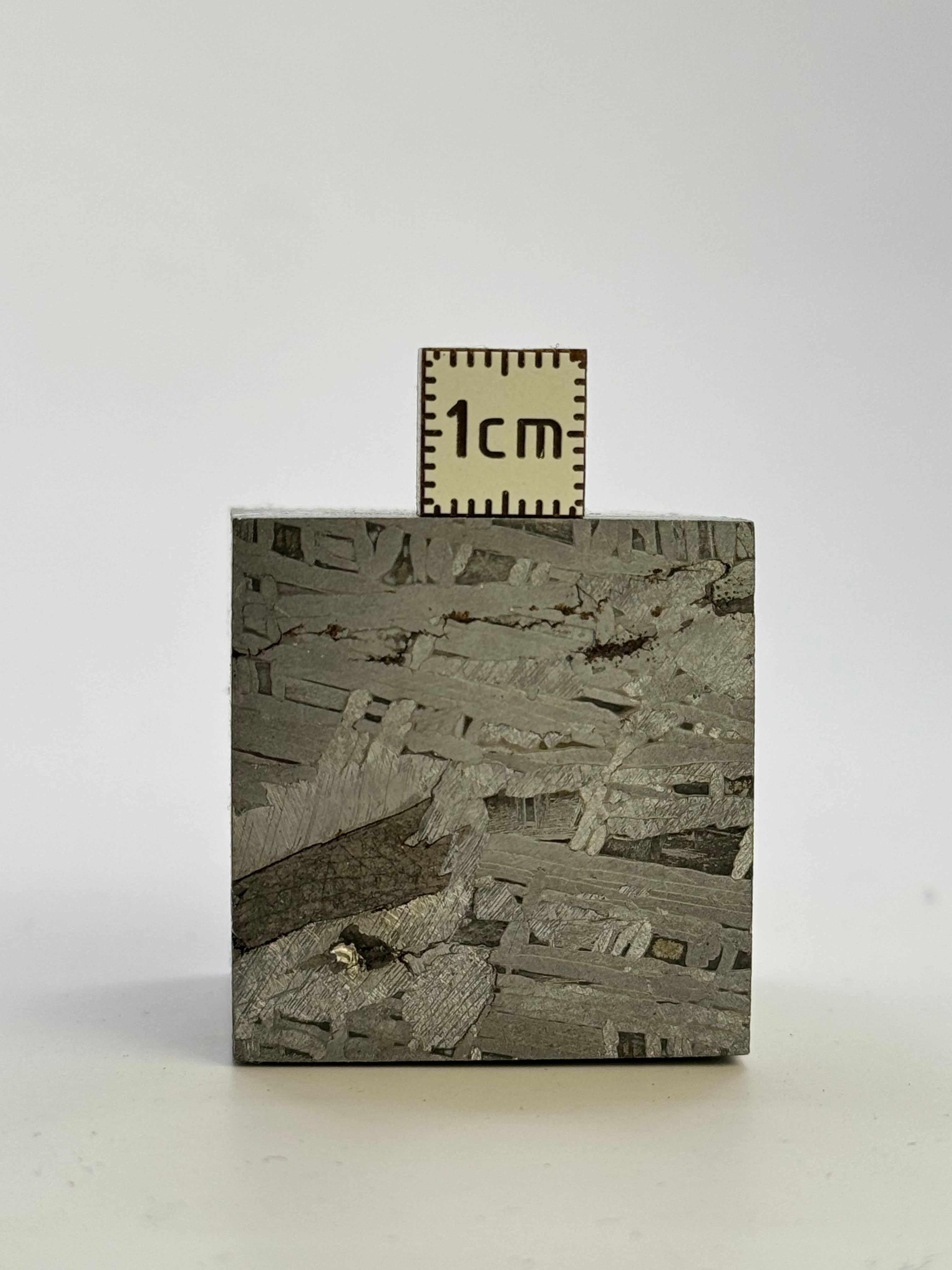 Aletai, Gobi Desert, China. 187,90 grams Cube.
