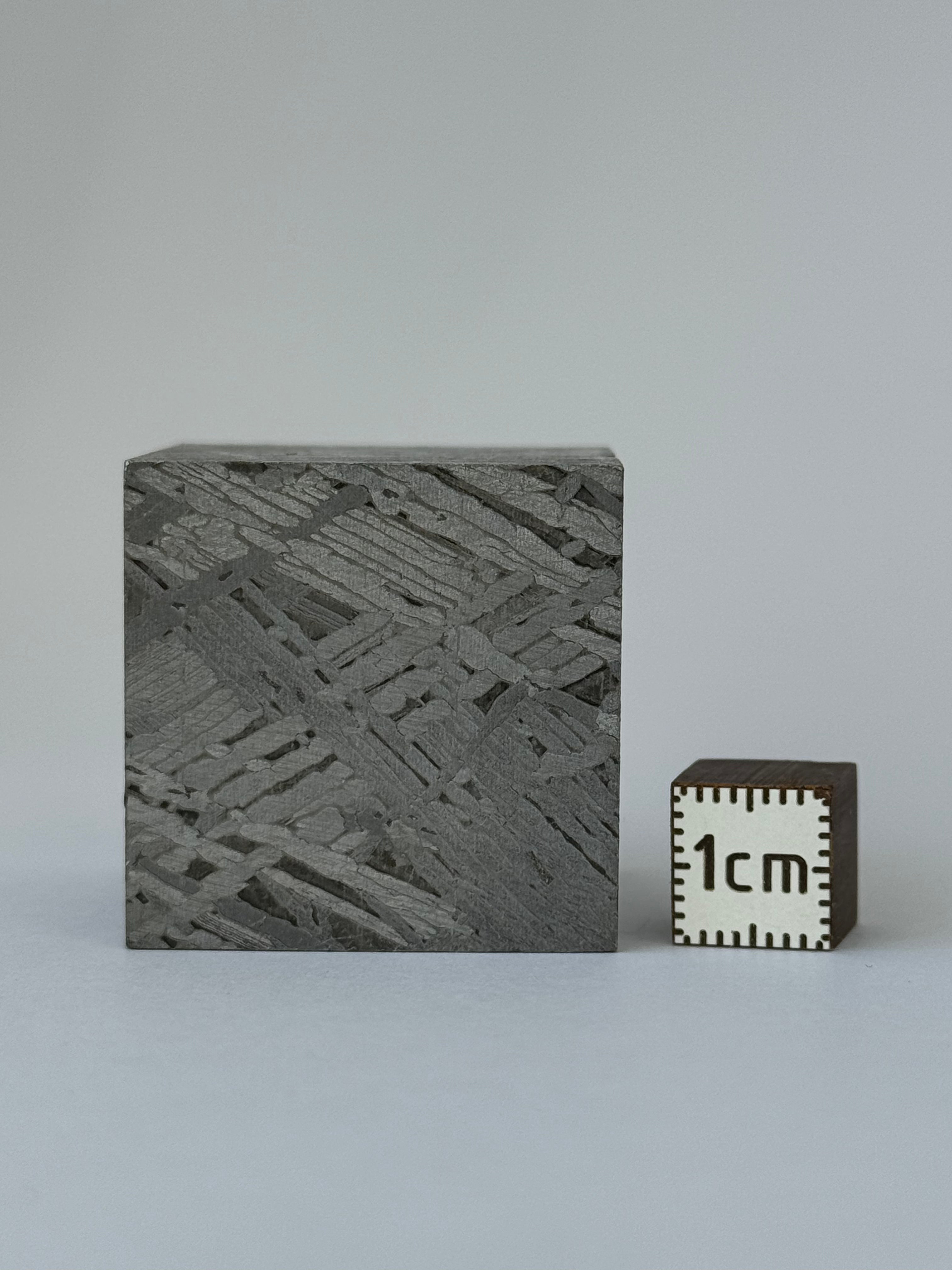 Aletai Meteorite Cube, Gobi Desert, China. 188,67 grams