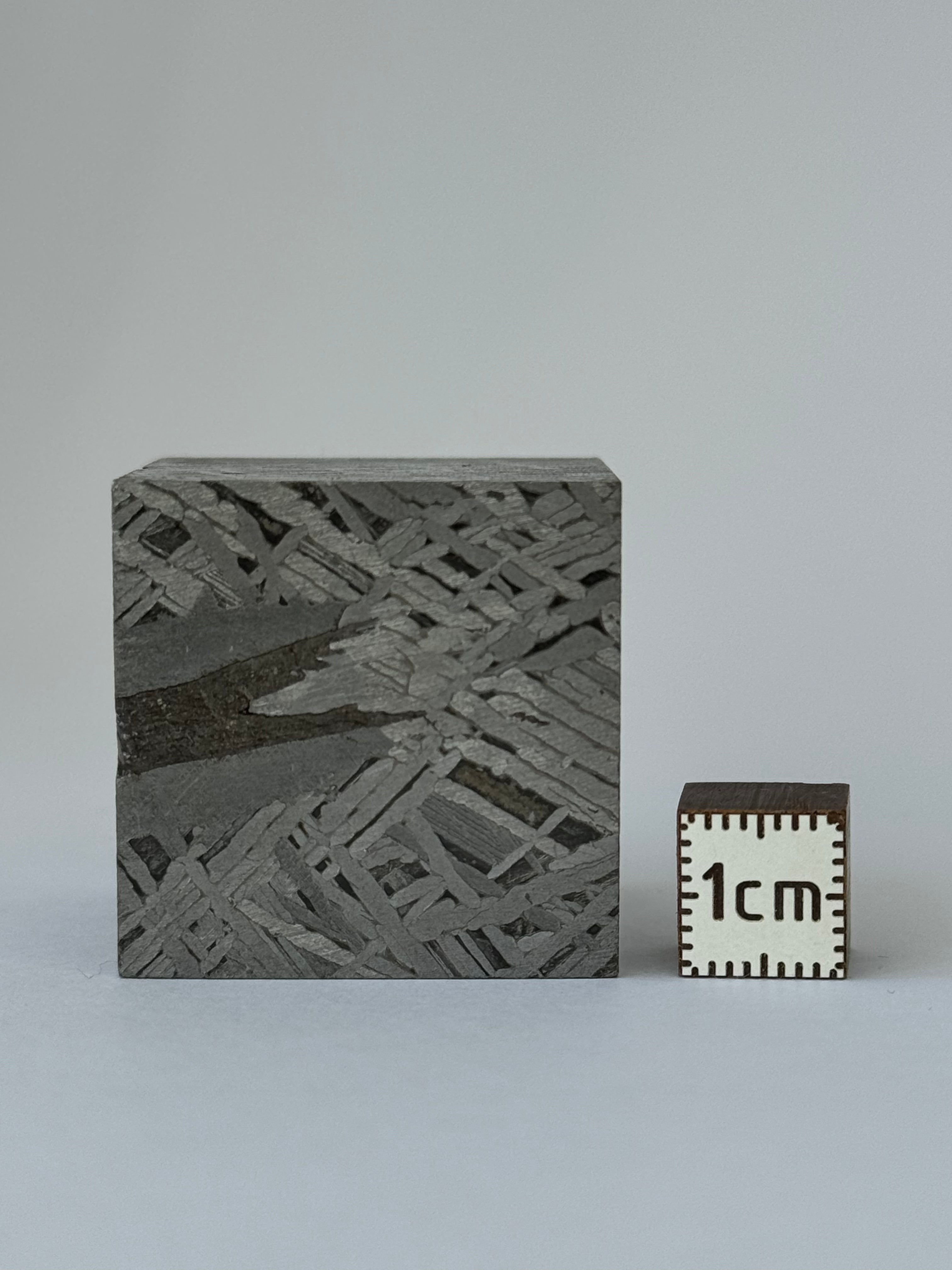 Aletai Meteorite Cube, Gobi Desert, China. 188,67 grams