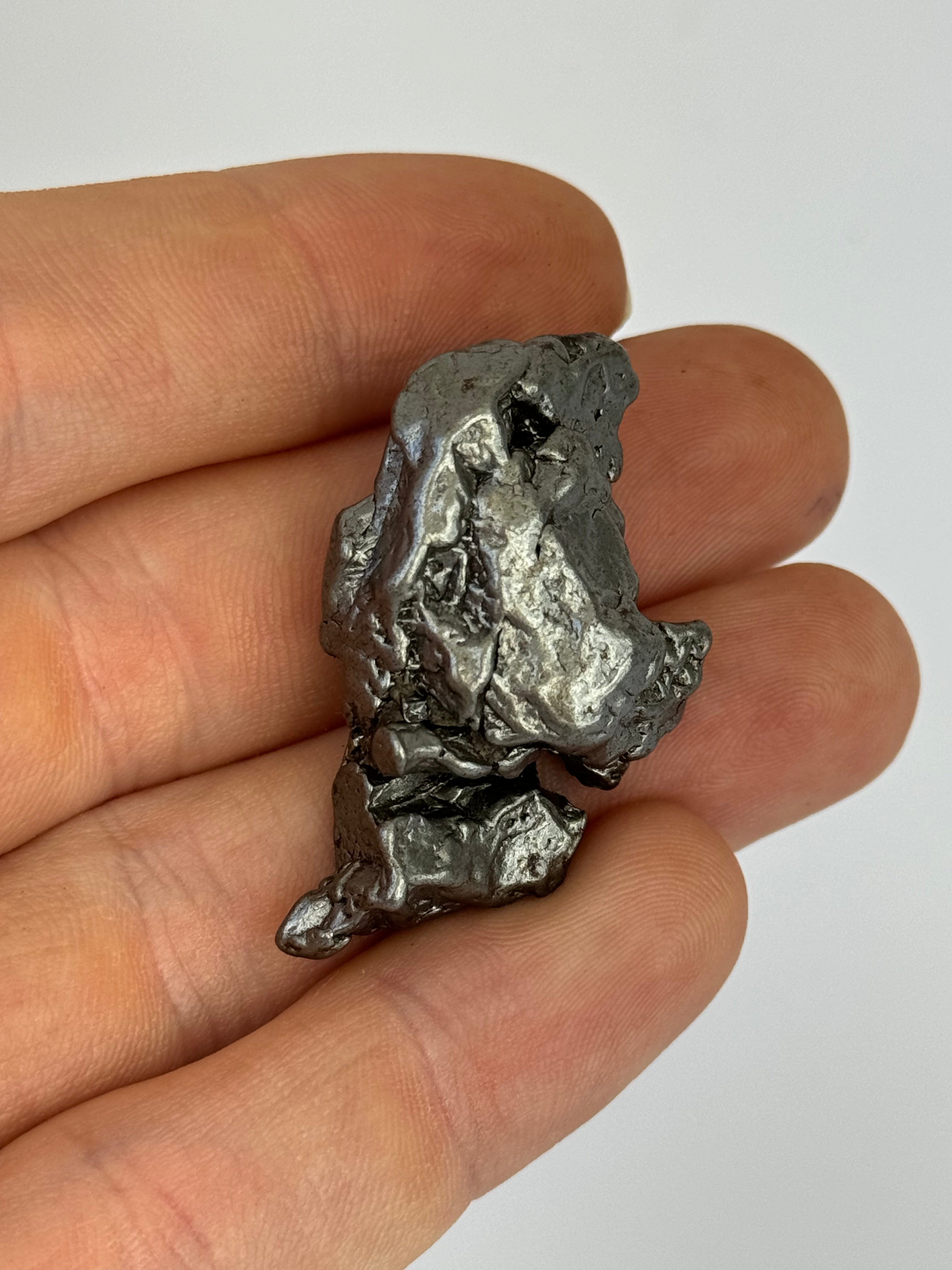 Campo del Cielo, South America. 34,87 grams.