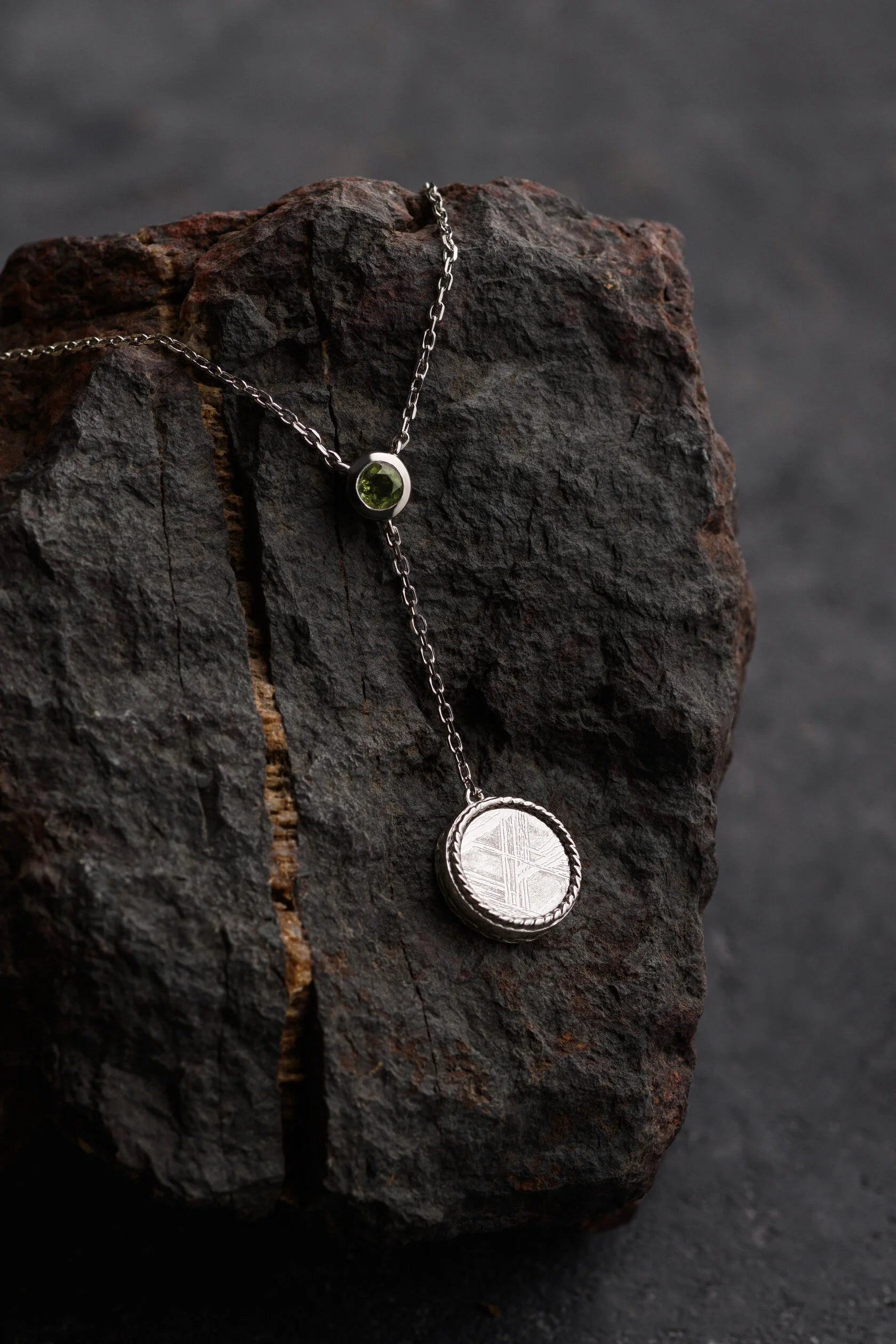 Muonionalusta meteorite and Moldavite pendant, aurora.