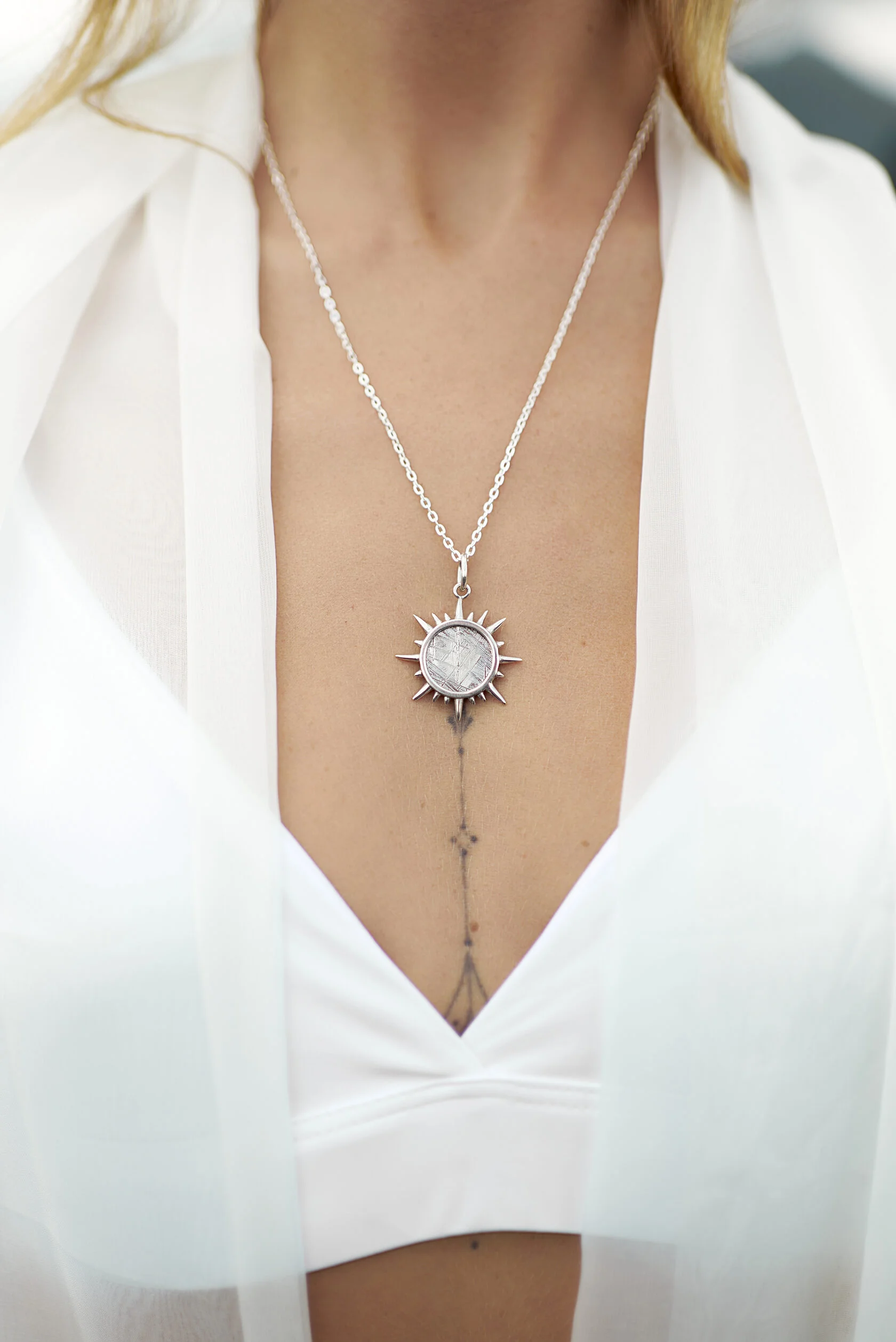 Muonionalusta meteorite pendant "supernova"