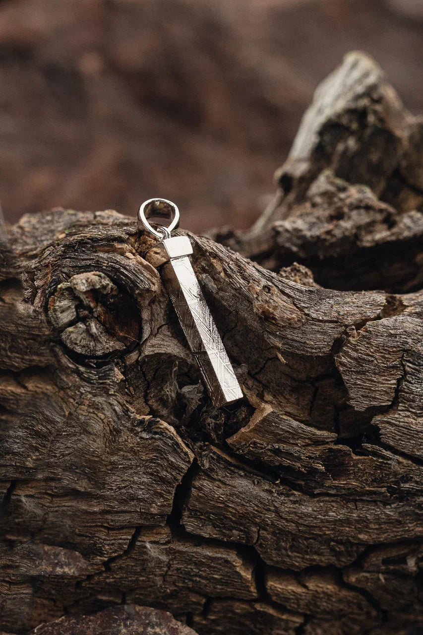 Muonionalusta Stick pendant