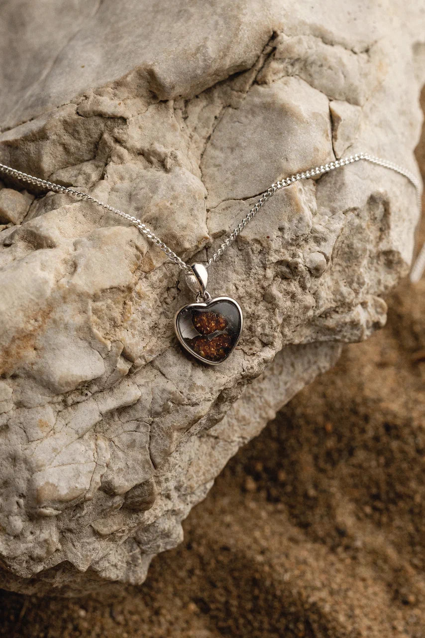 Heart pendant of Sericho Meteorite