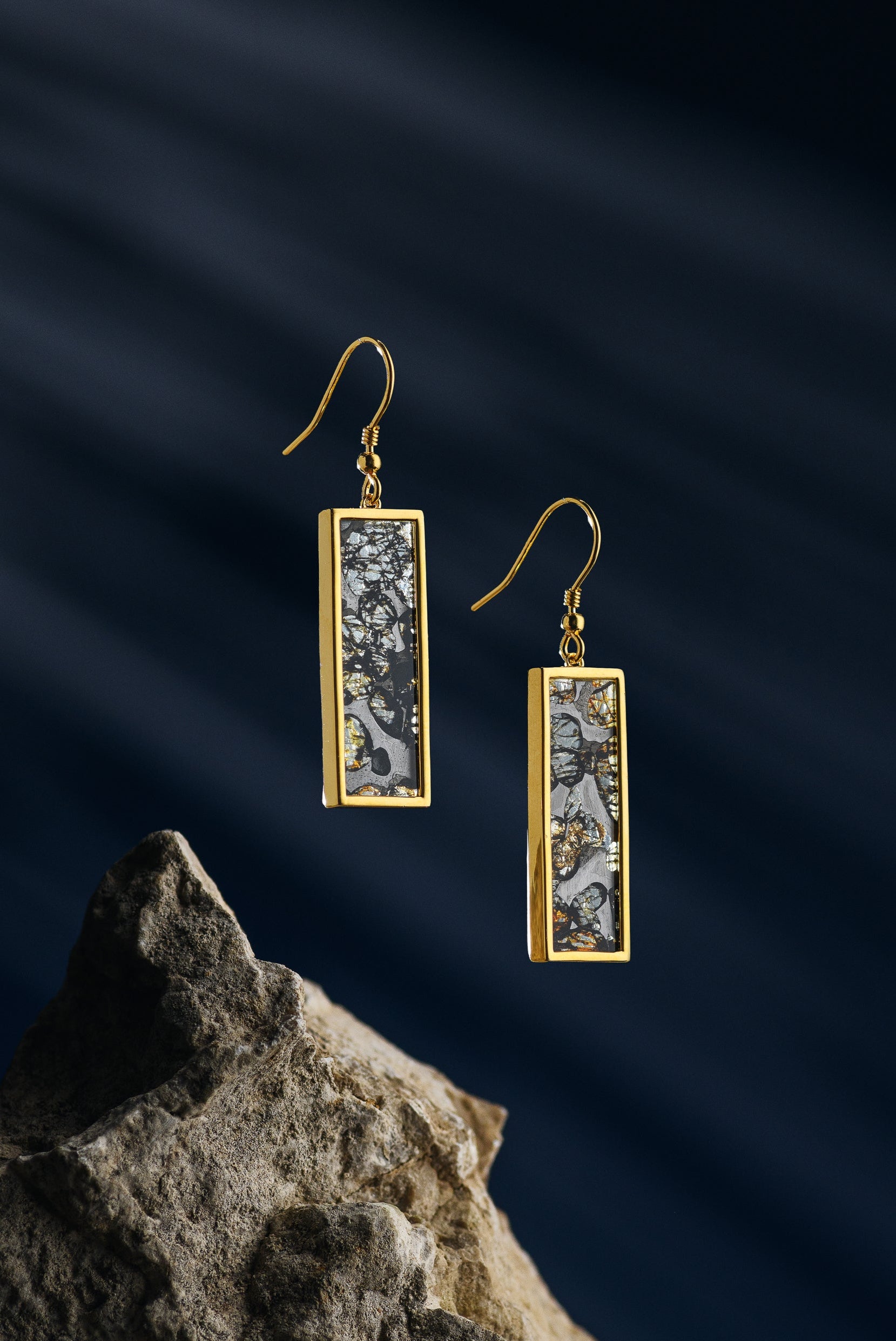 Cosmic Shards Earrings – Sericho Pallasite Meteorite, 18K Gold Plated