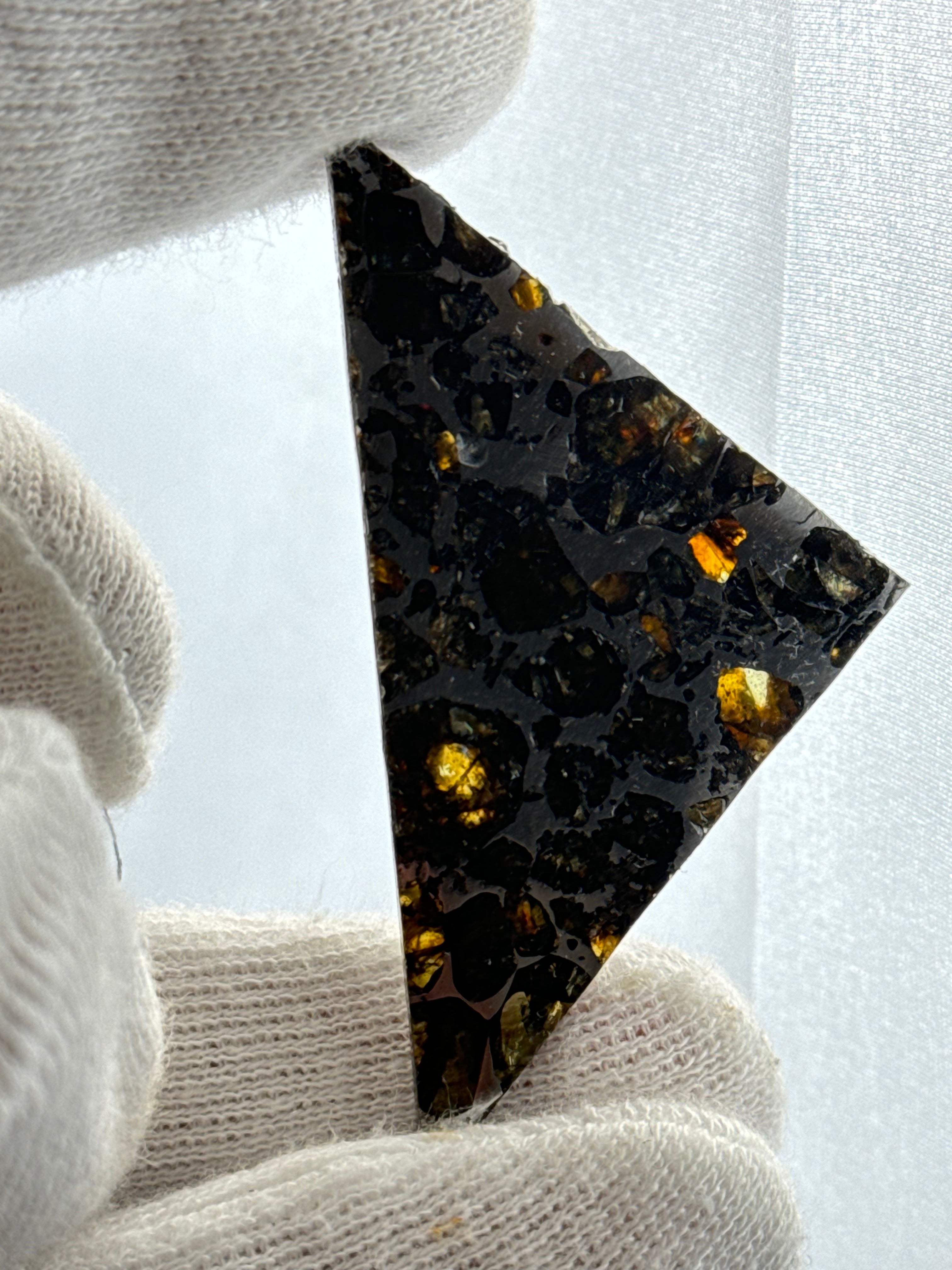 SEYMCHAN METEORITE, MAGADAN REGION, RUSSIA. 11,3 GRAMS.